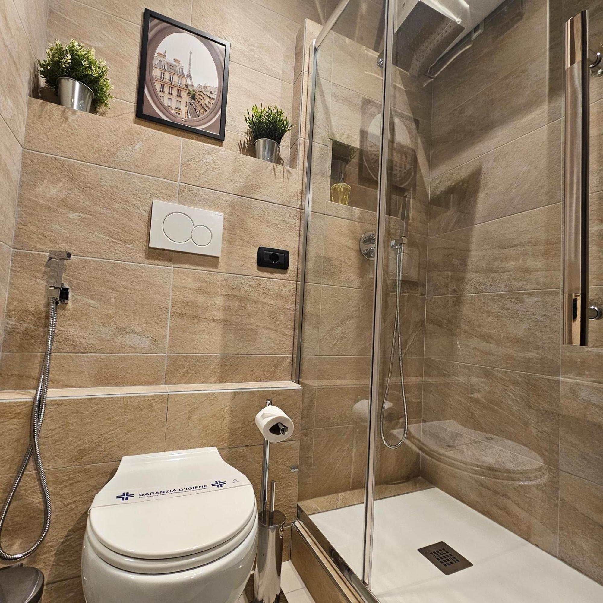 Triple Room Private Bathroom