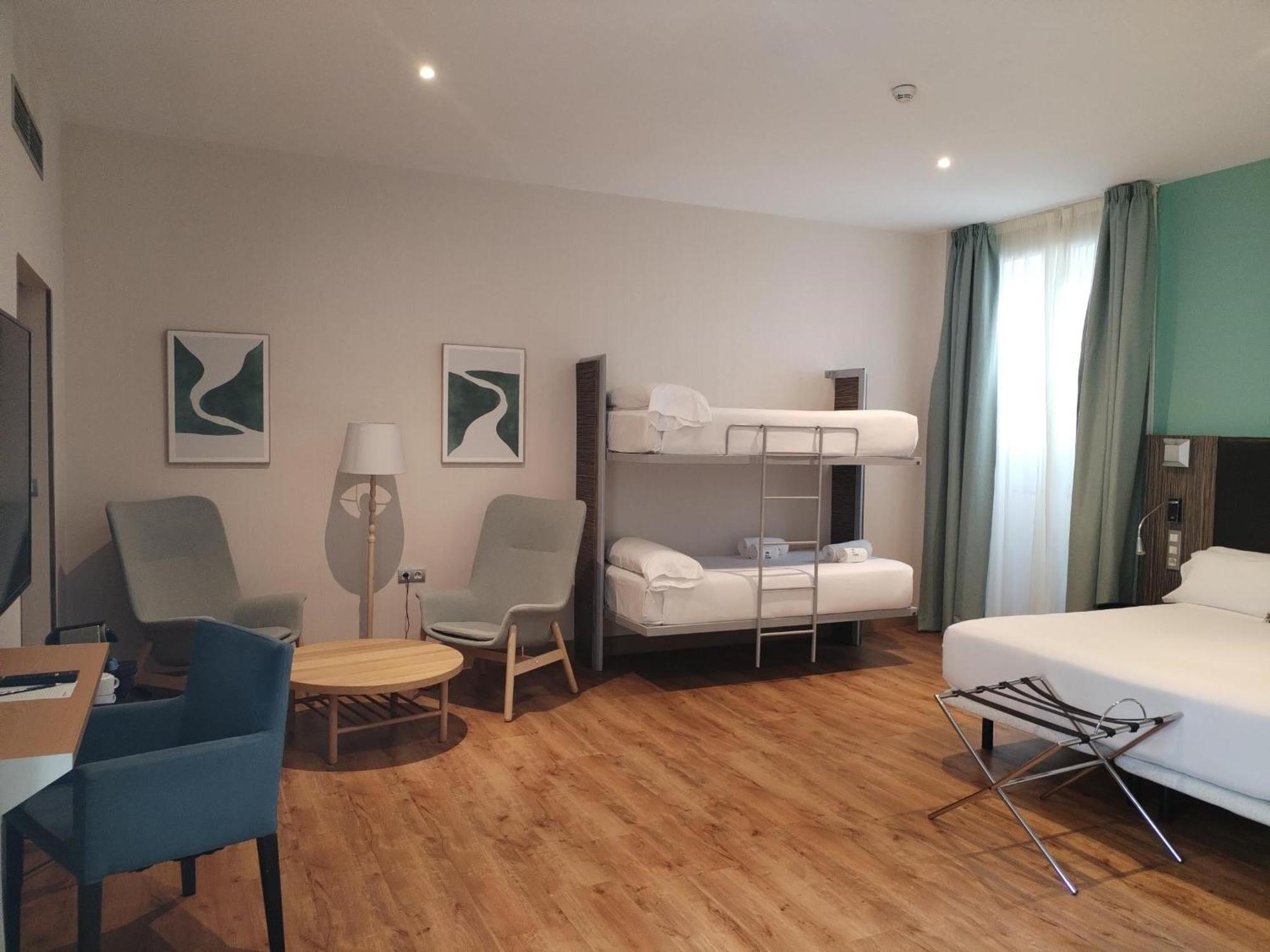 Superior Quadruple Room