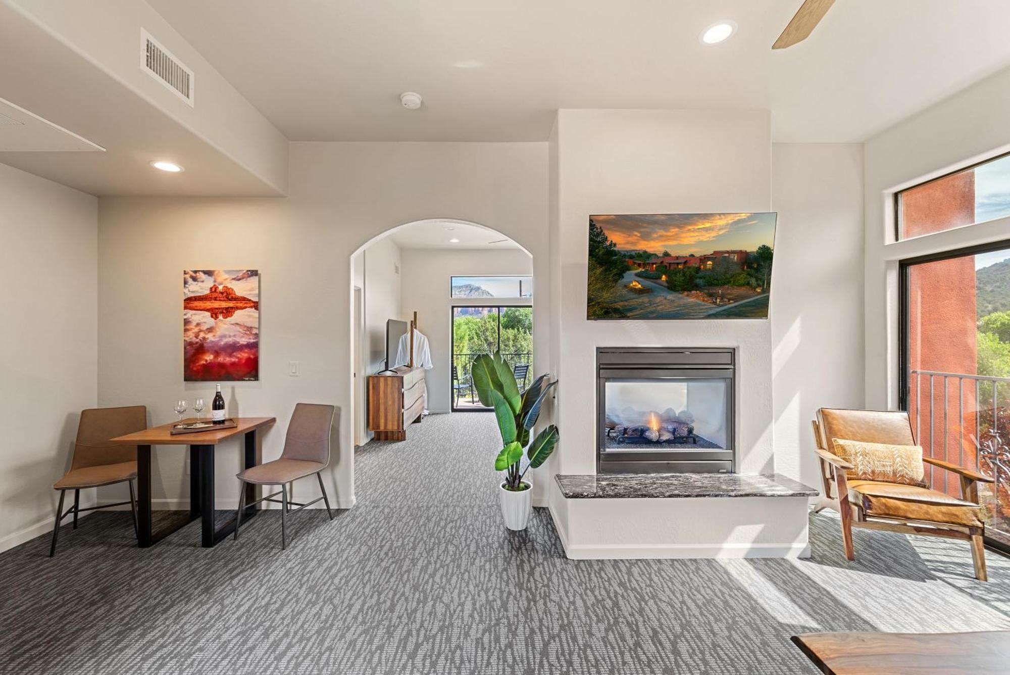 Premium Red Rock Suite