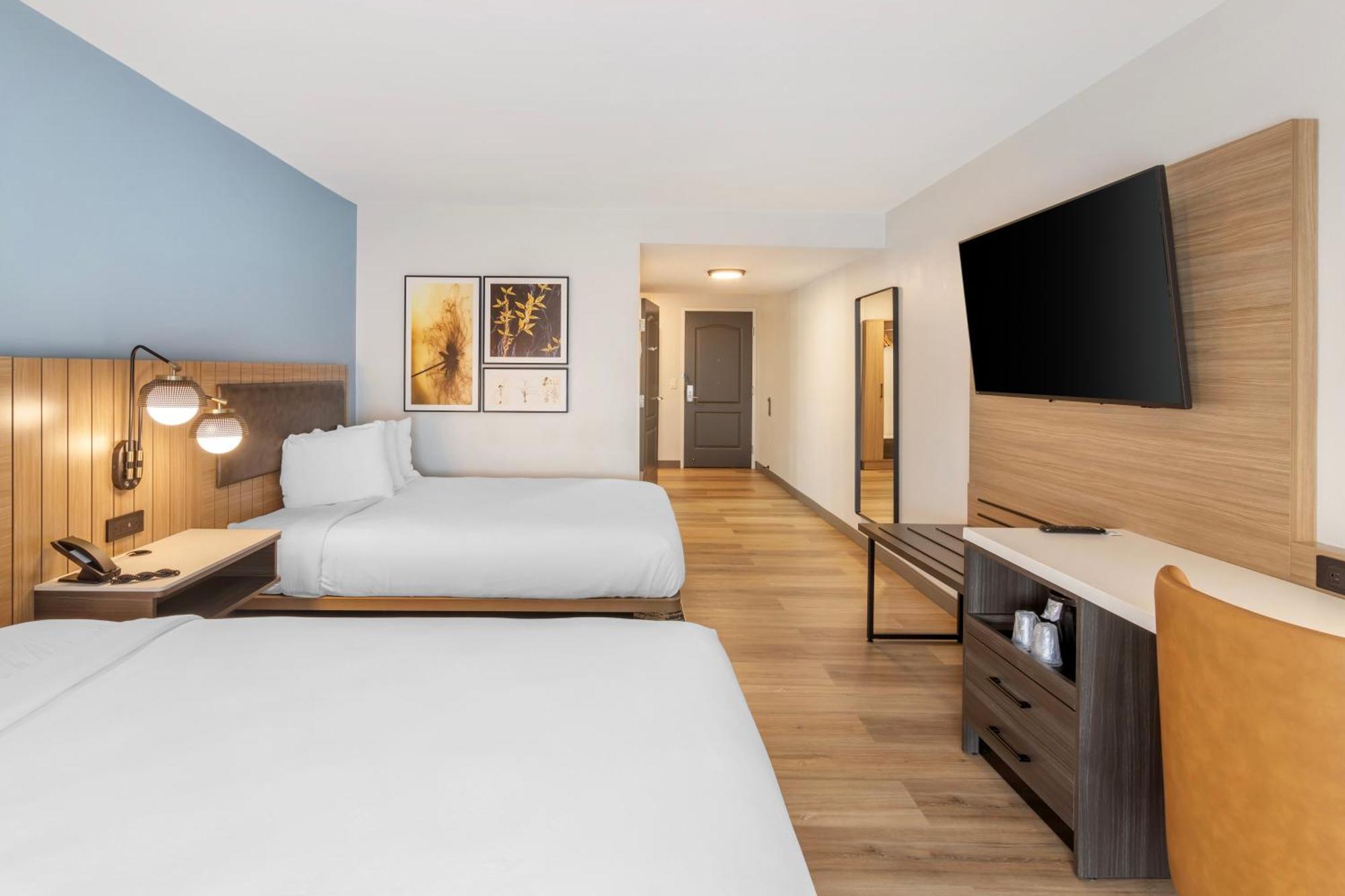 Queen Room Two Queen Beds Disability Access or Non-Smoking