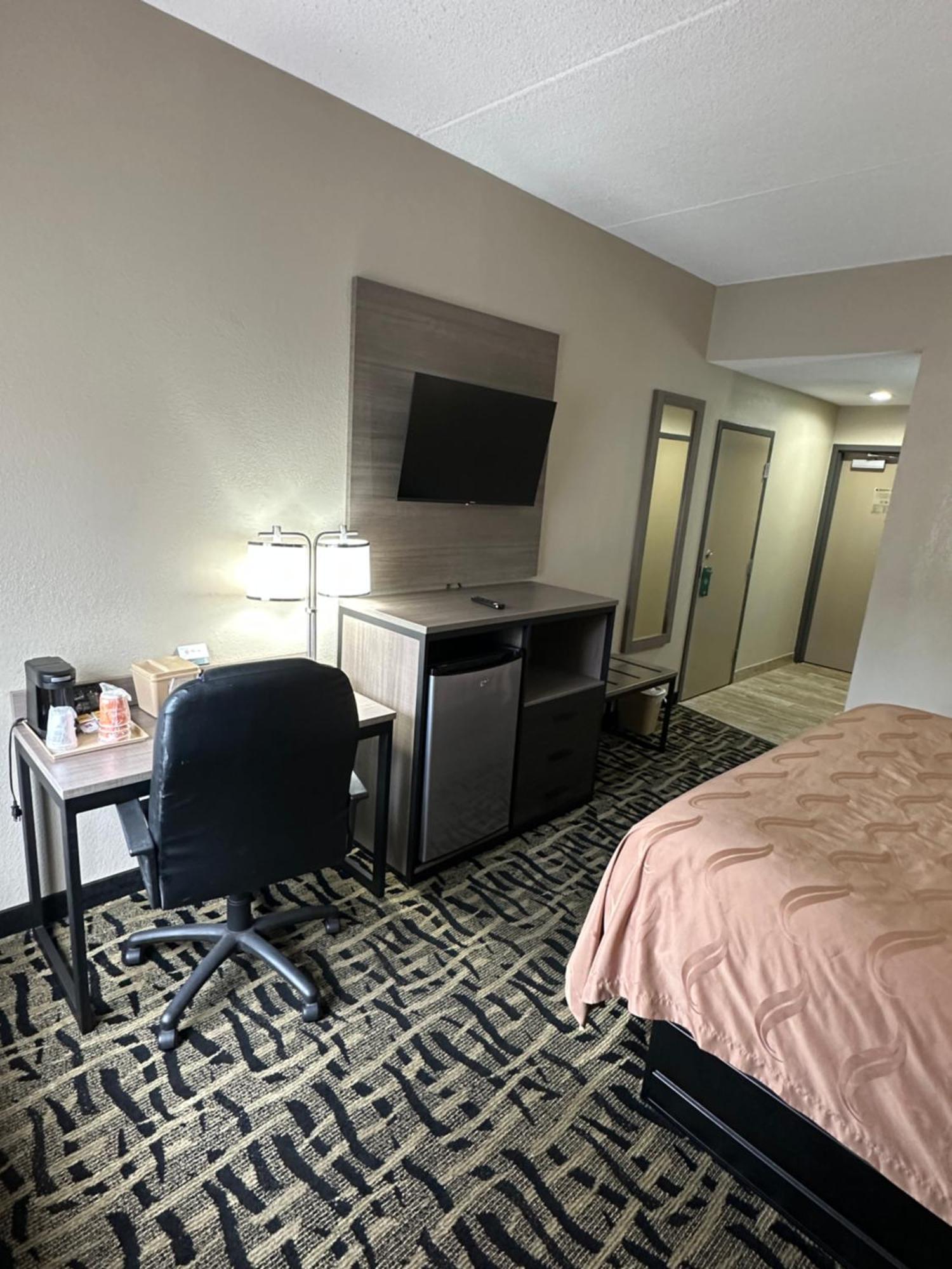 King Room Disability Access or Non-Smoking