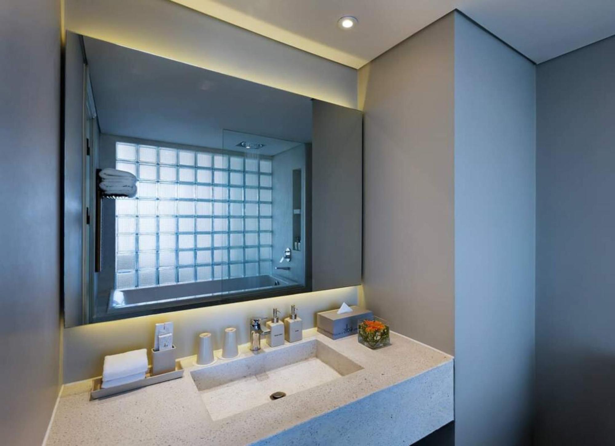 Alba Junior Suite City View