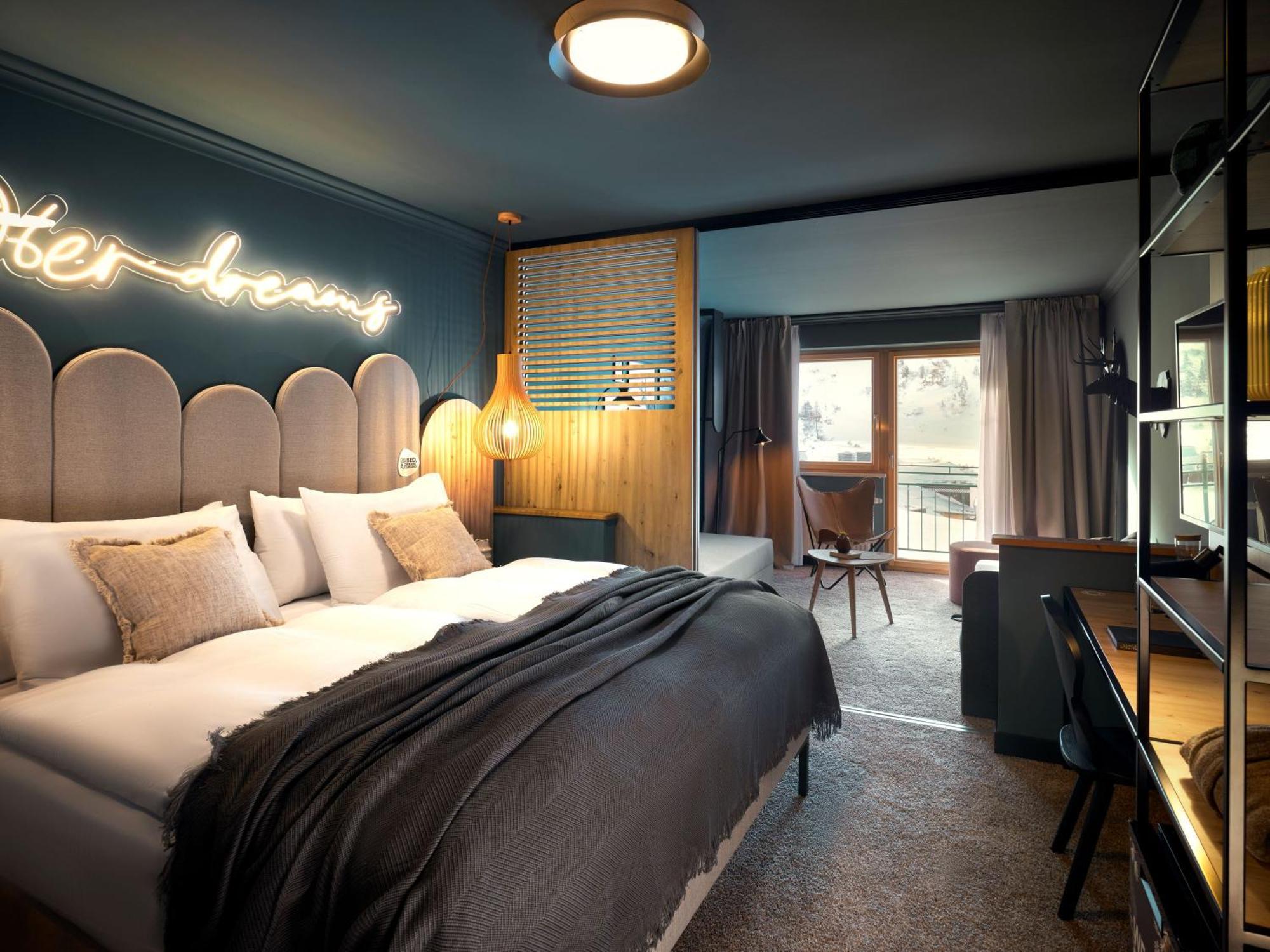 [PLACESROOM] 4