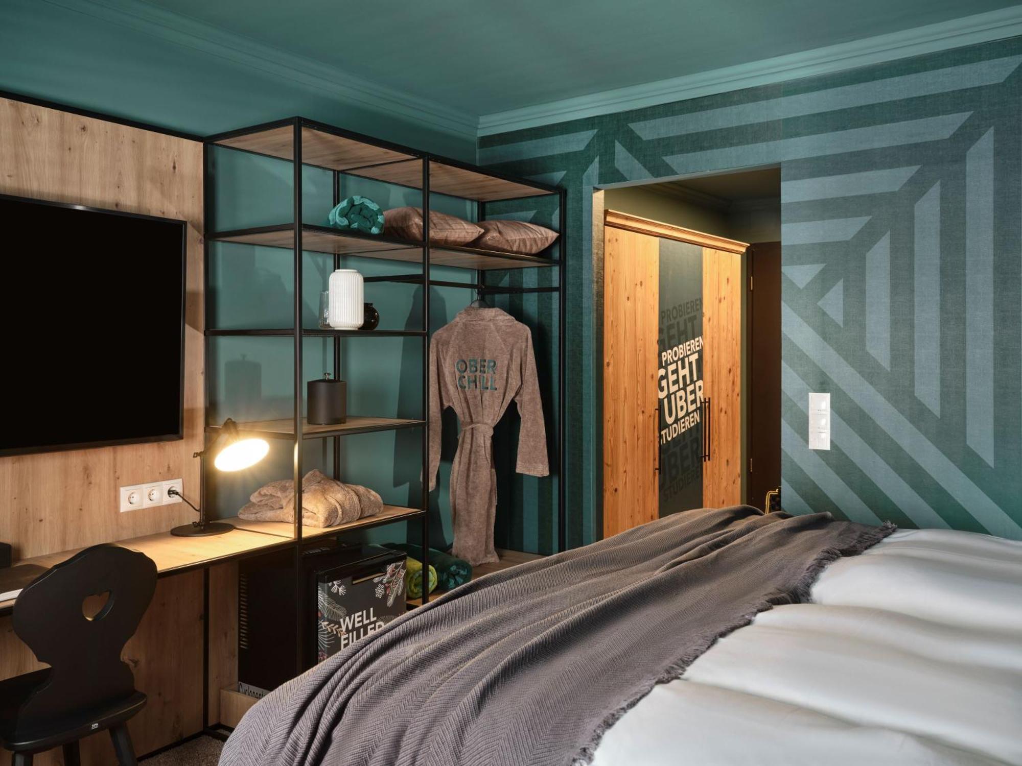 [PLACESROOM] 4