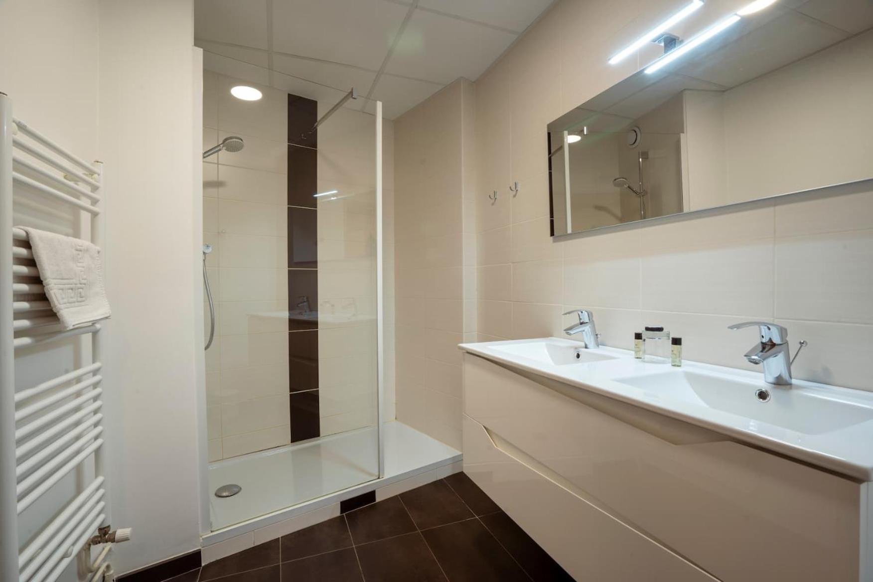 Family Suite,1617464637:JPEG