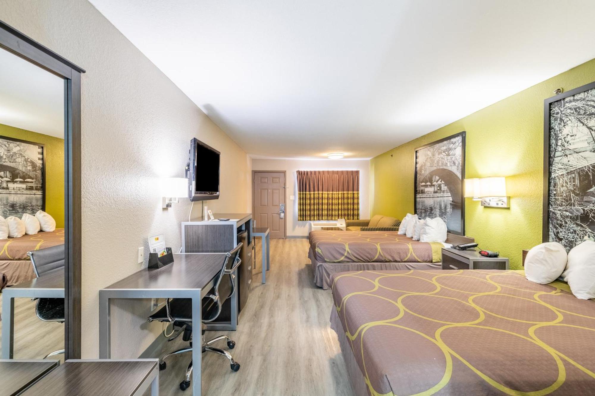 Queen Studio Suite Two Queen Beds Non-Smoking