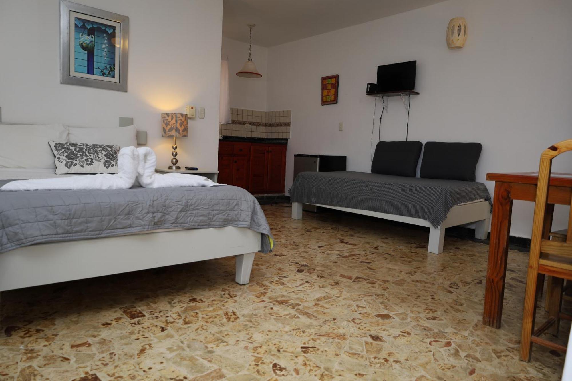Economy Double Room - Catalina