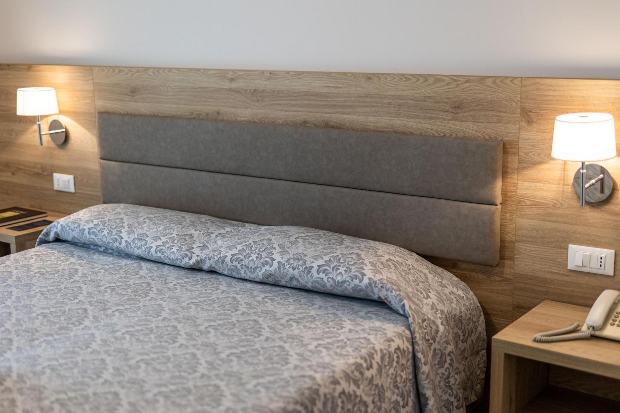 Superior Twin/Double Room,1617479333:JPEG