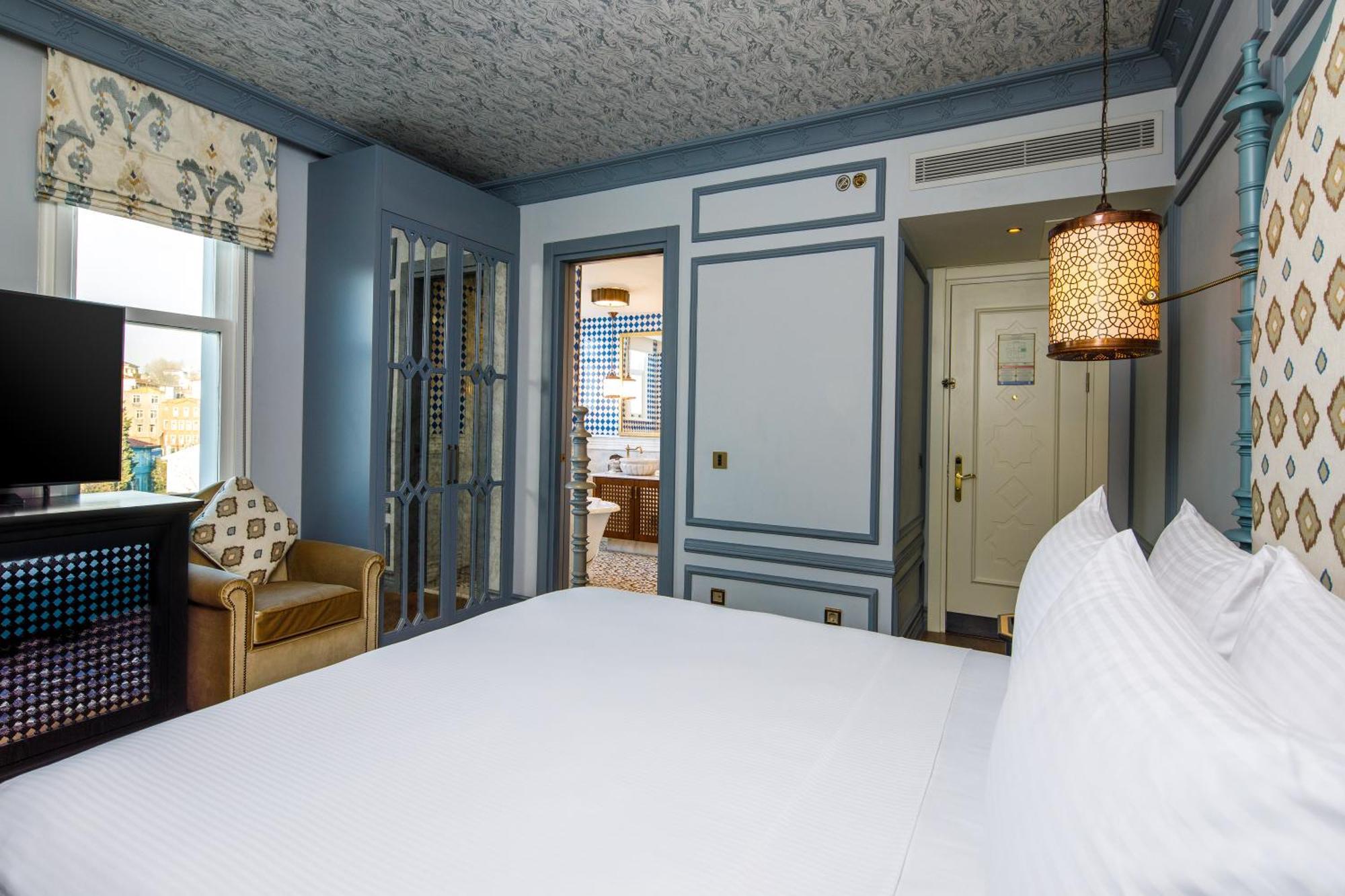 King Guest Room