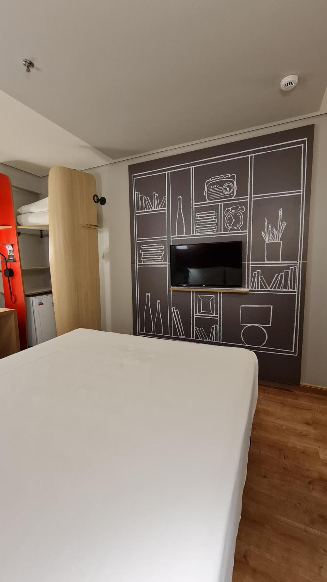 Quarto Cama Casal Standard,1617873482:JPEG
