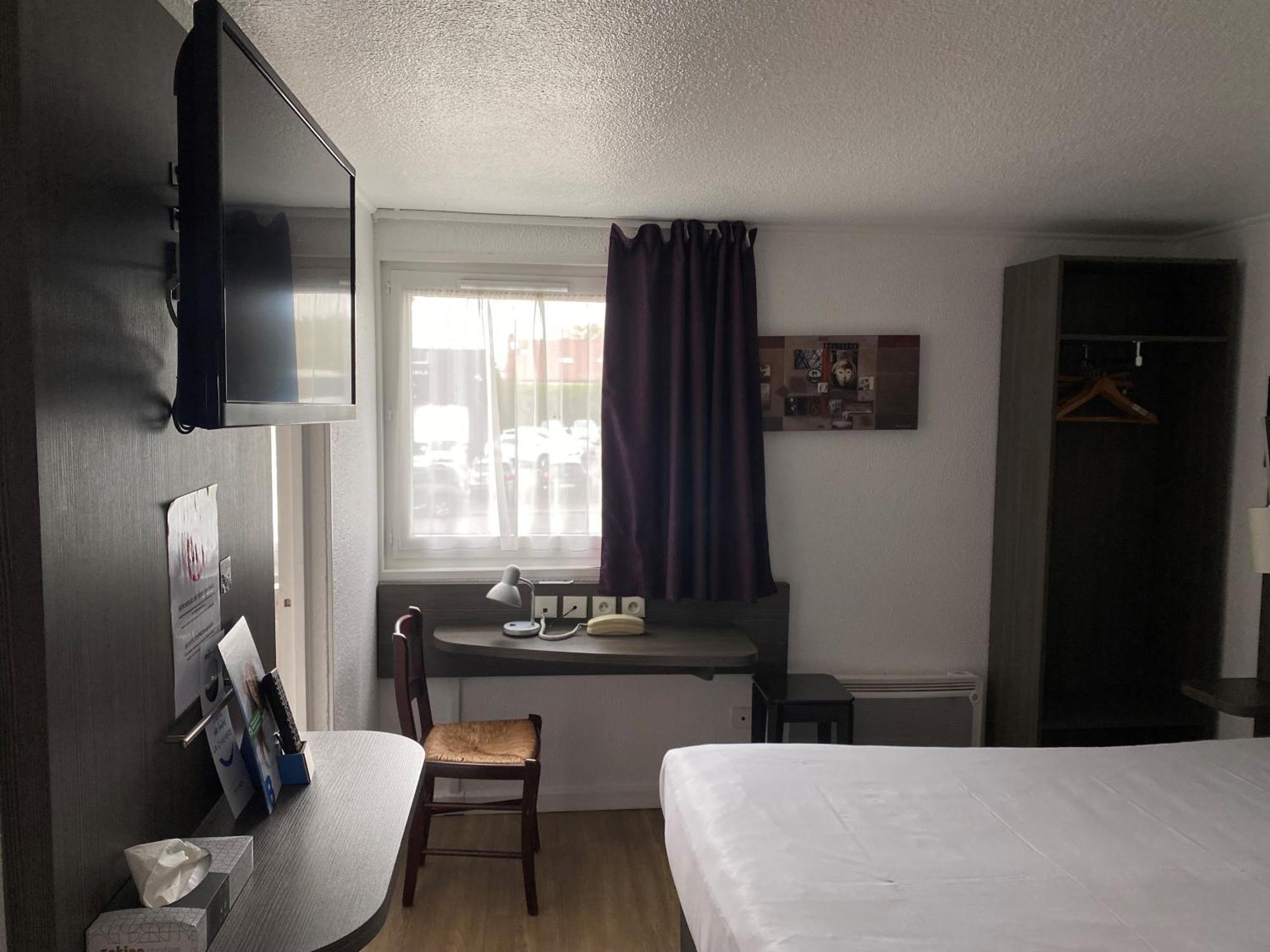 Standard Family Room Annex building