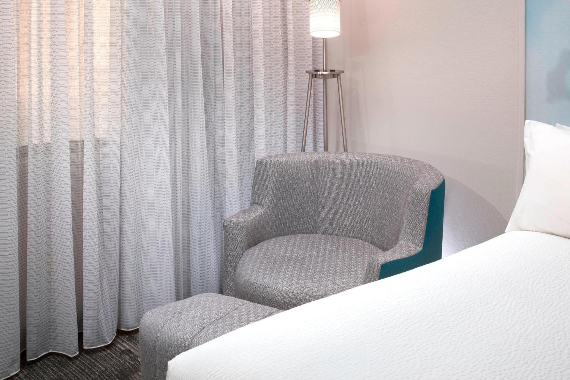 Queen Room Two Queen Beds