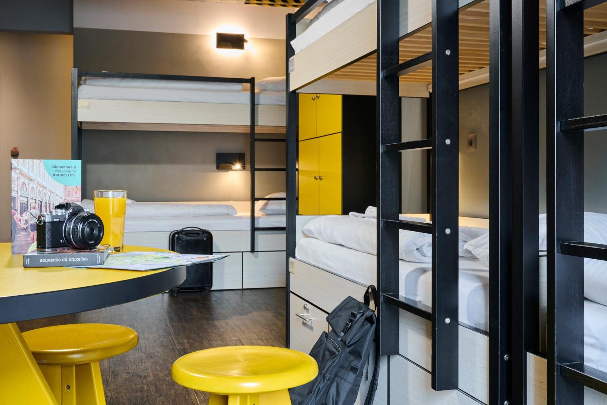 Bed 10-Bed Mixed Dormitory Room