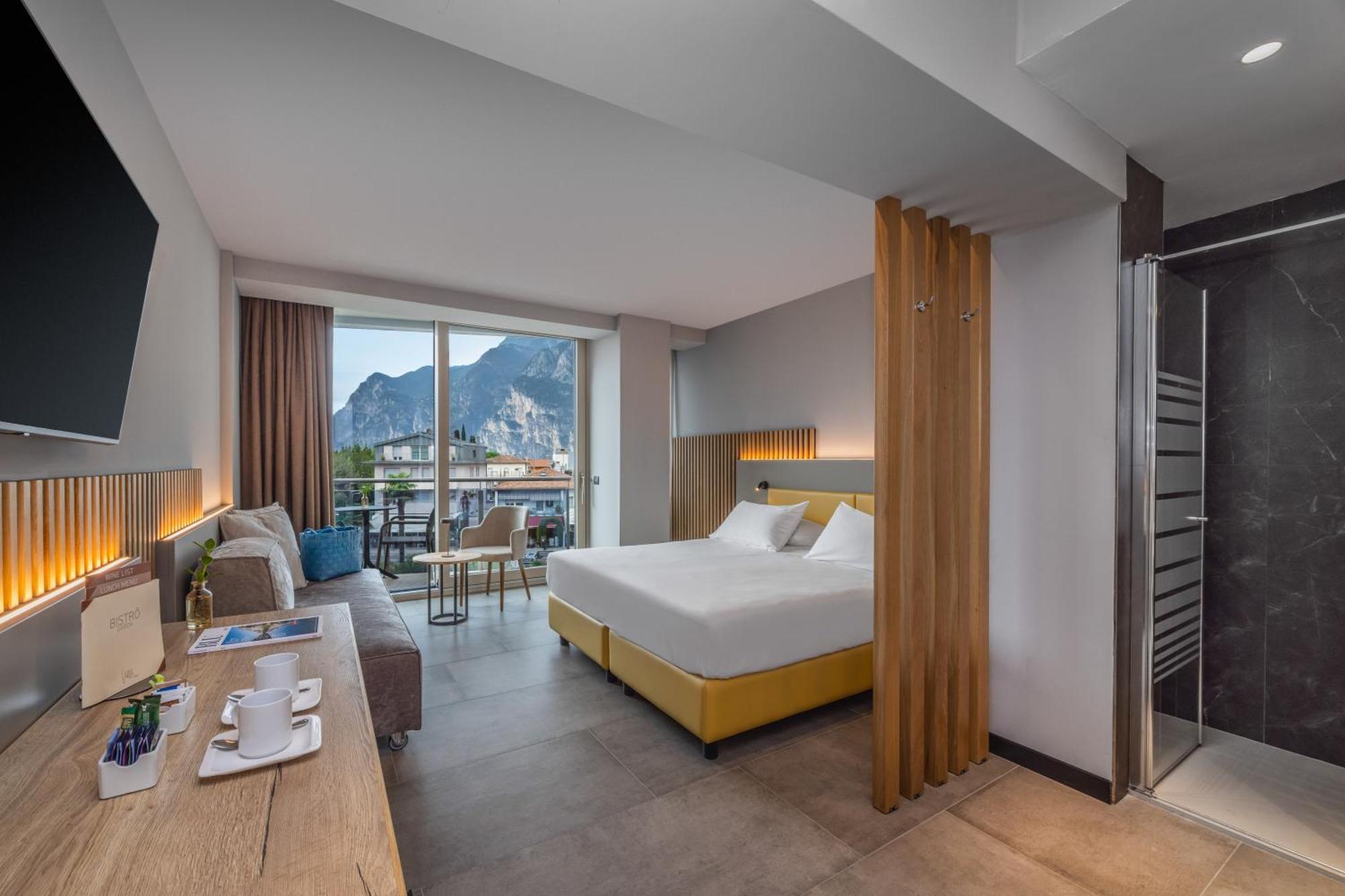 Deluxe Double Room Balcony
