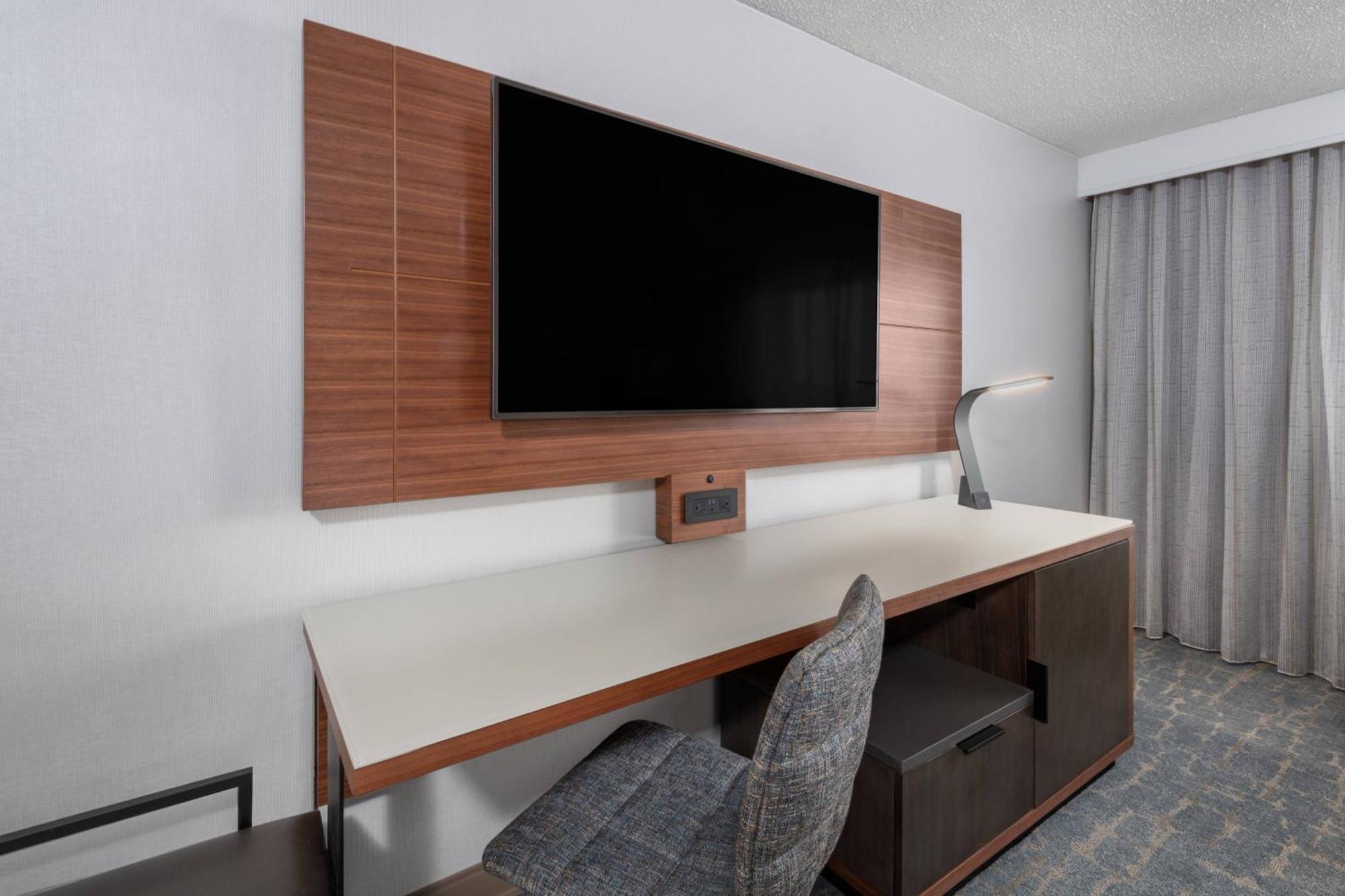 King Room Sofa Bed