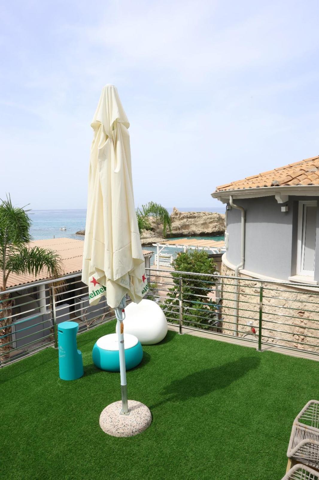 Deluxe Double Room Sea View