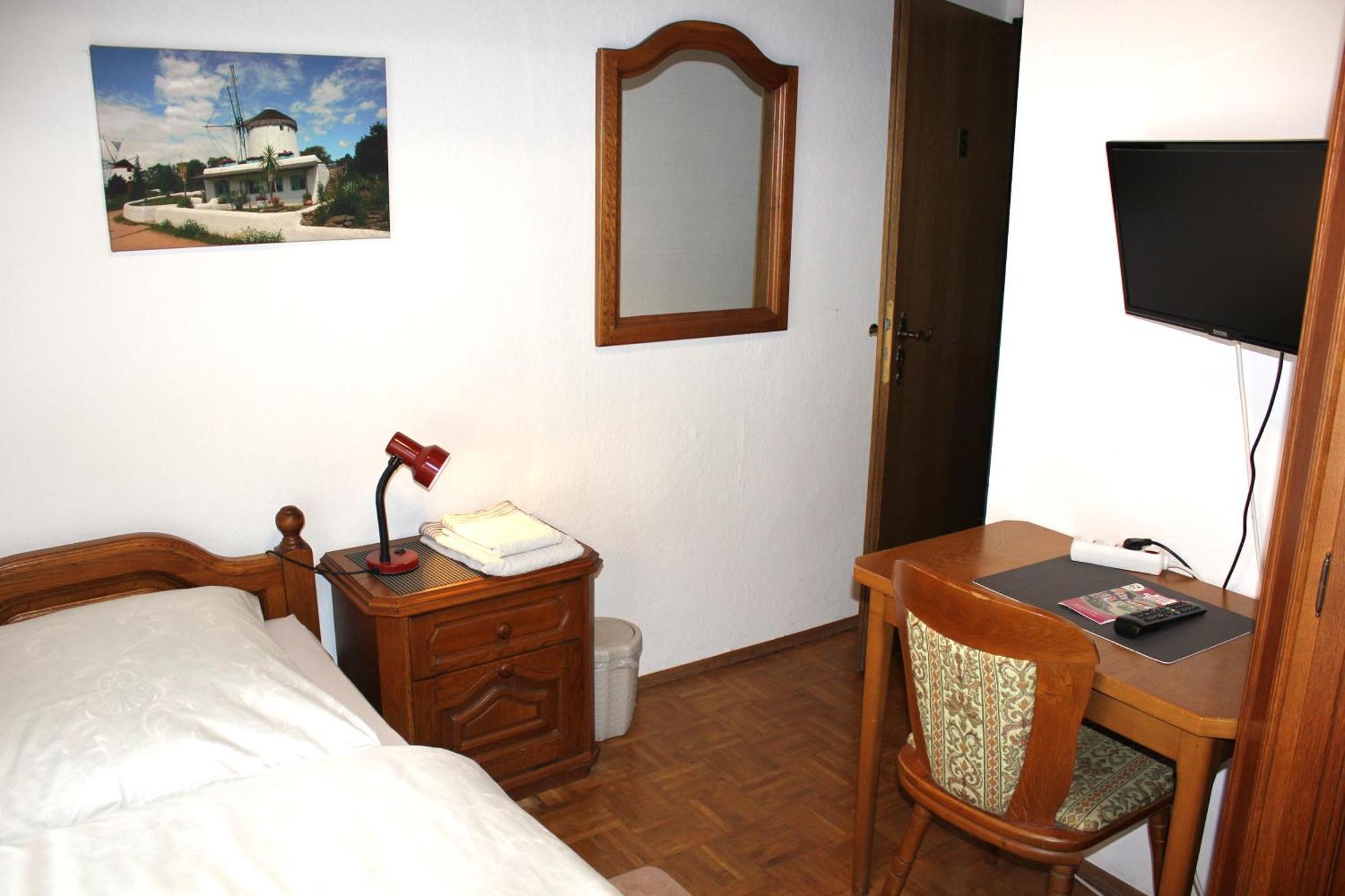 Single Room Shower