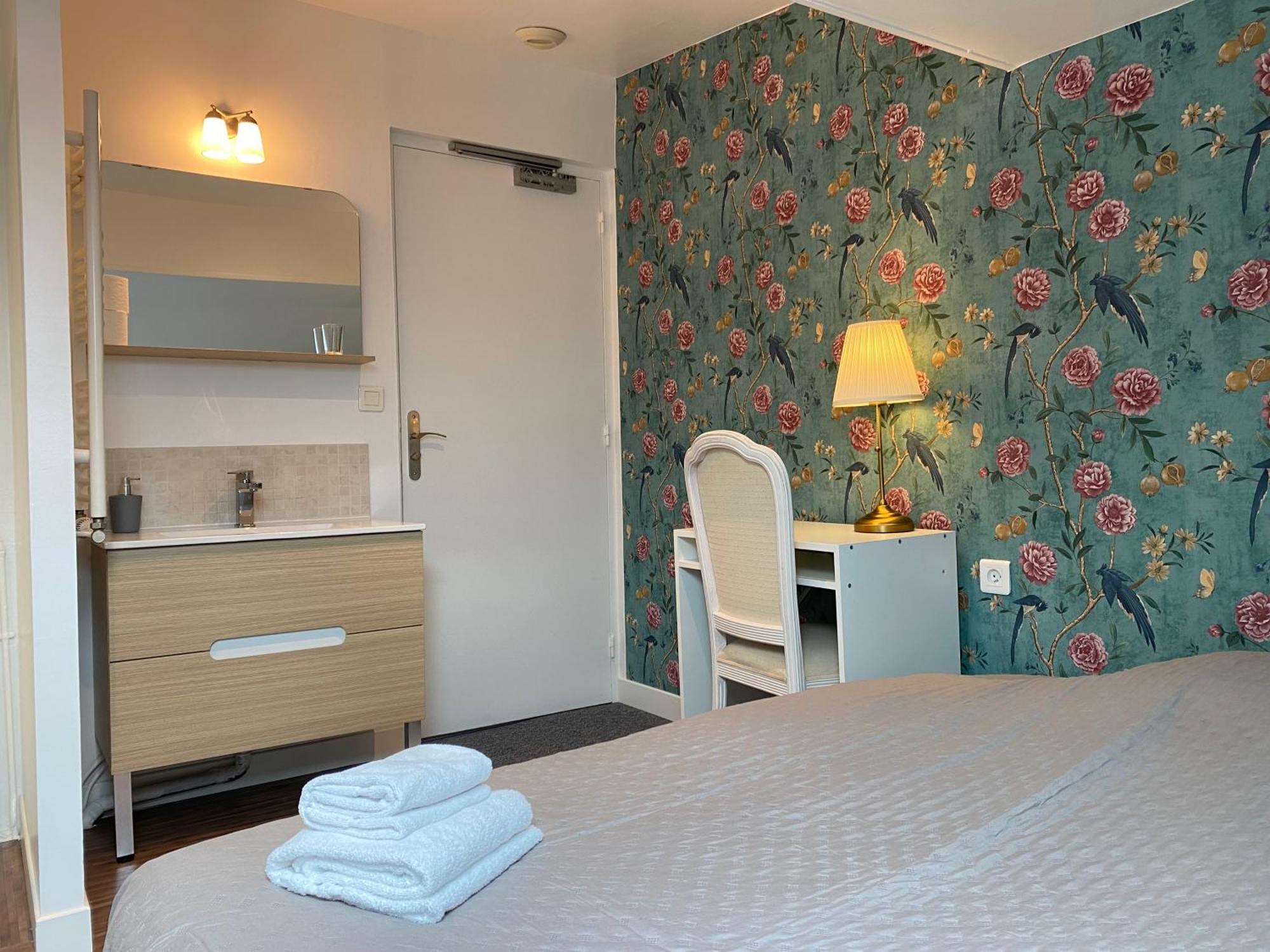Economy Single Room