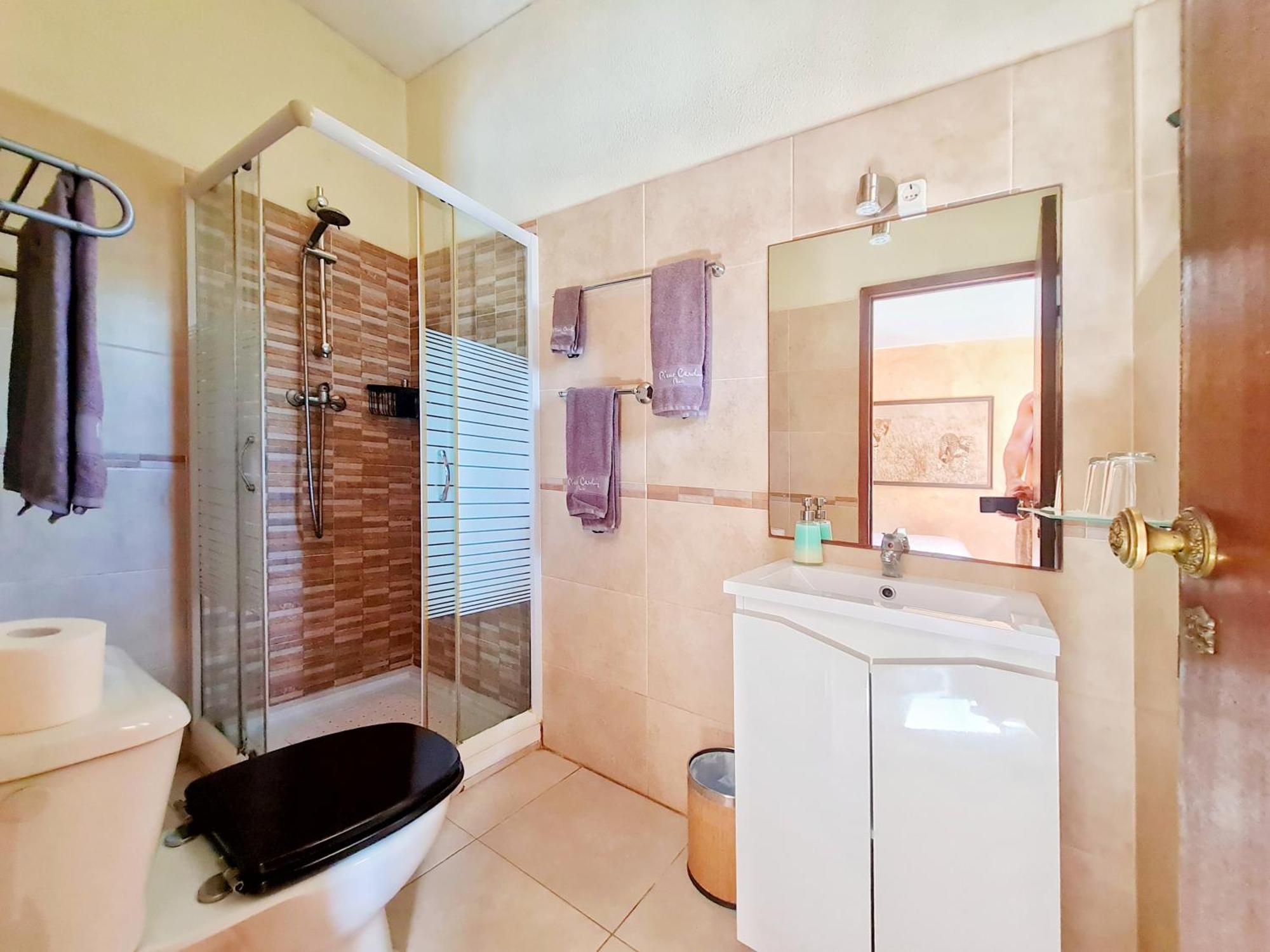 Basic Double Room