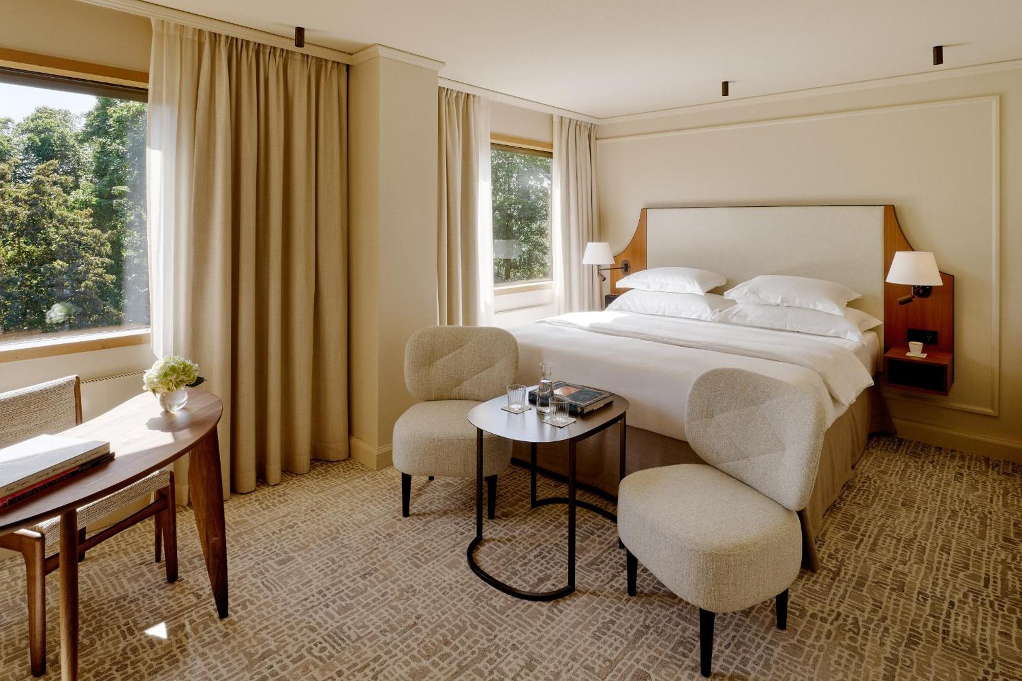 Deluxe Double Room Park View