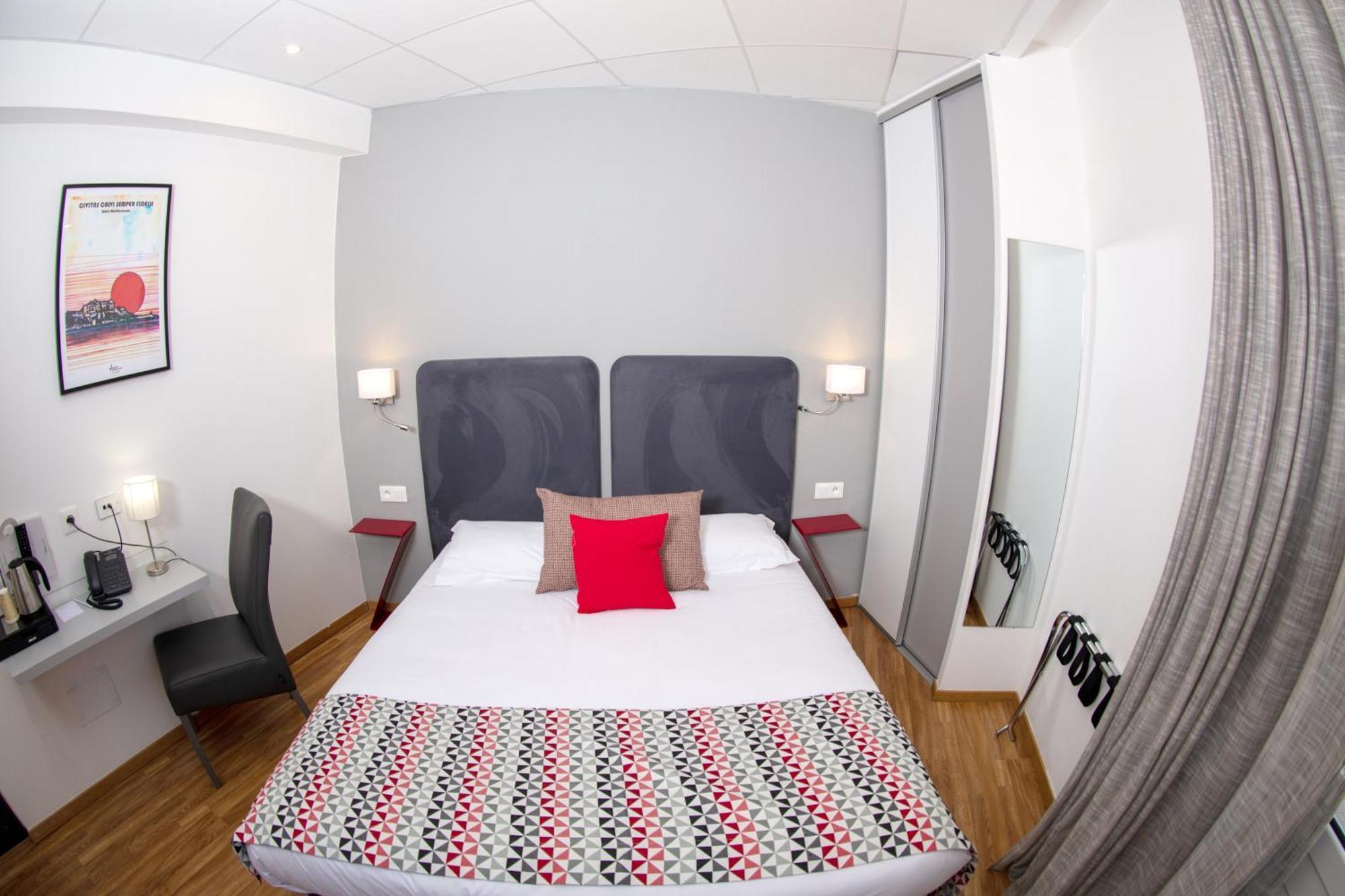 Economy Small Double Room