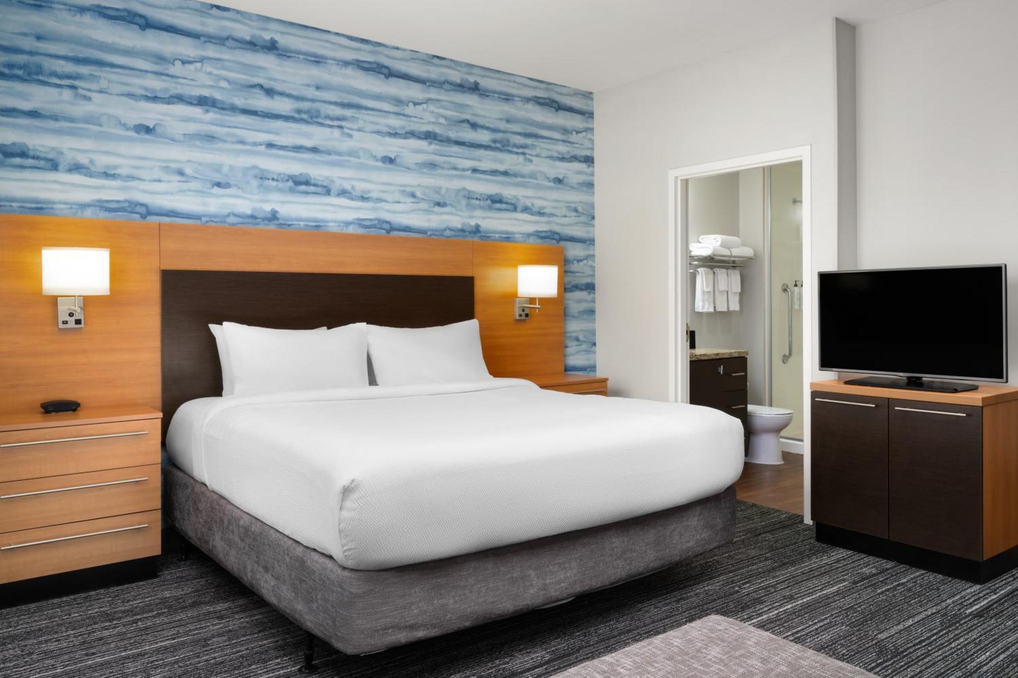 Executive King Studio with Sofa Bed