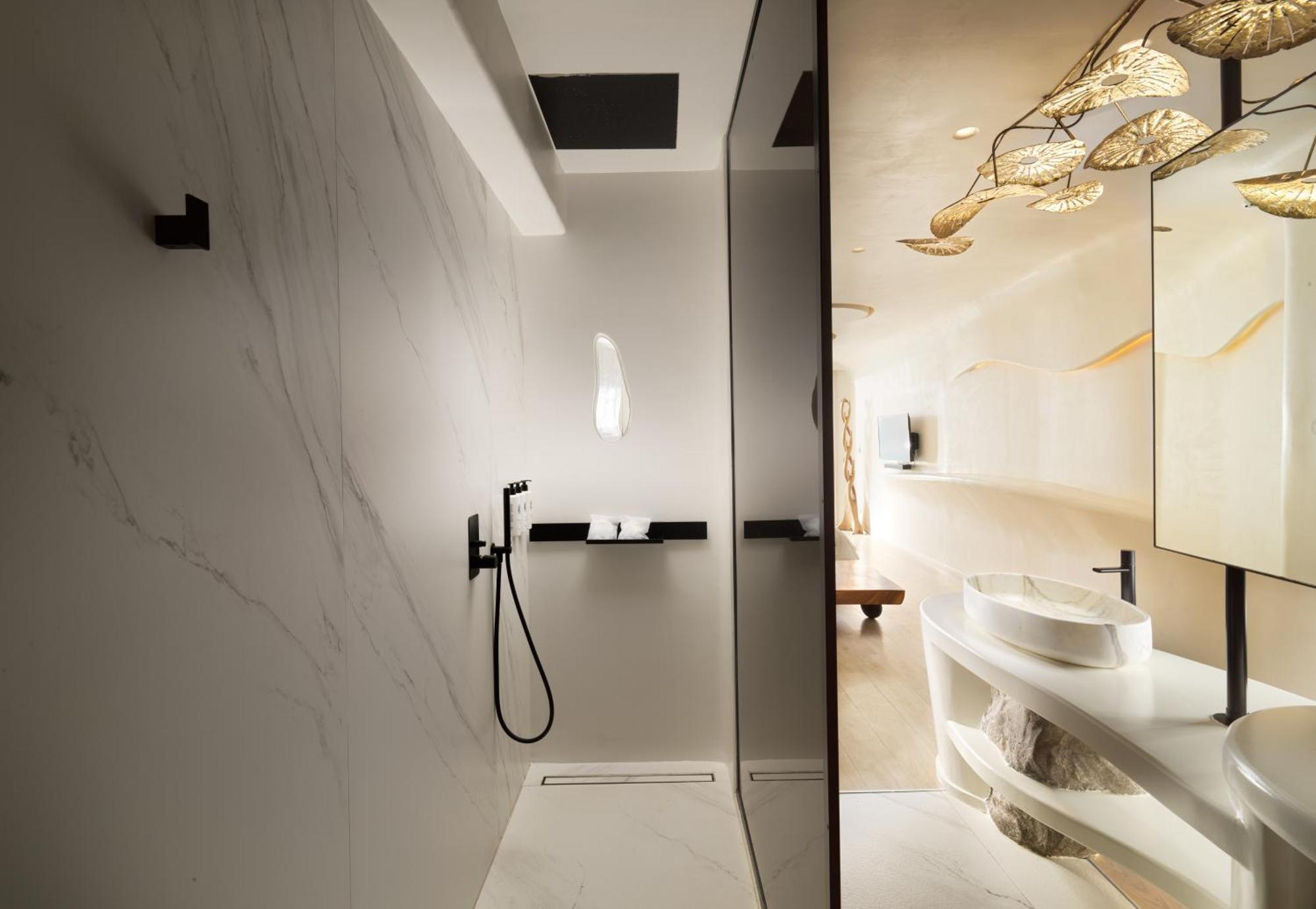 Premium room Pool