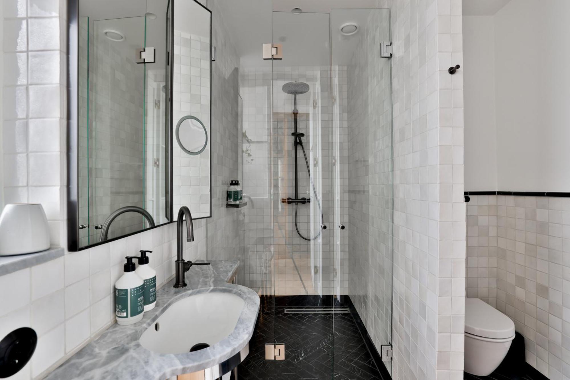 Standard King Room,1620616060:JPEG