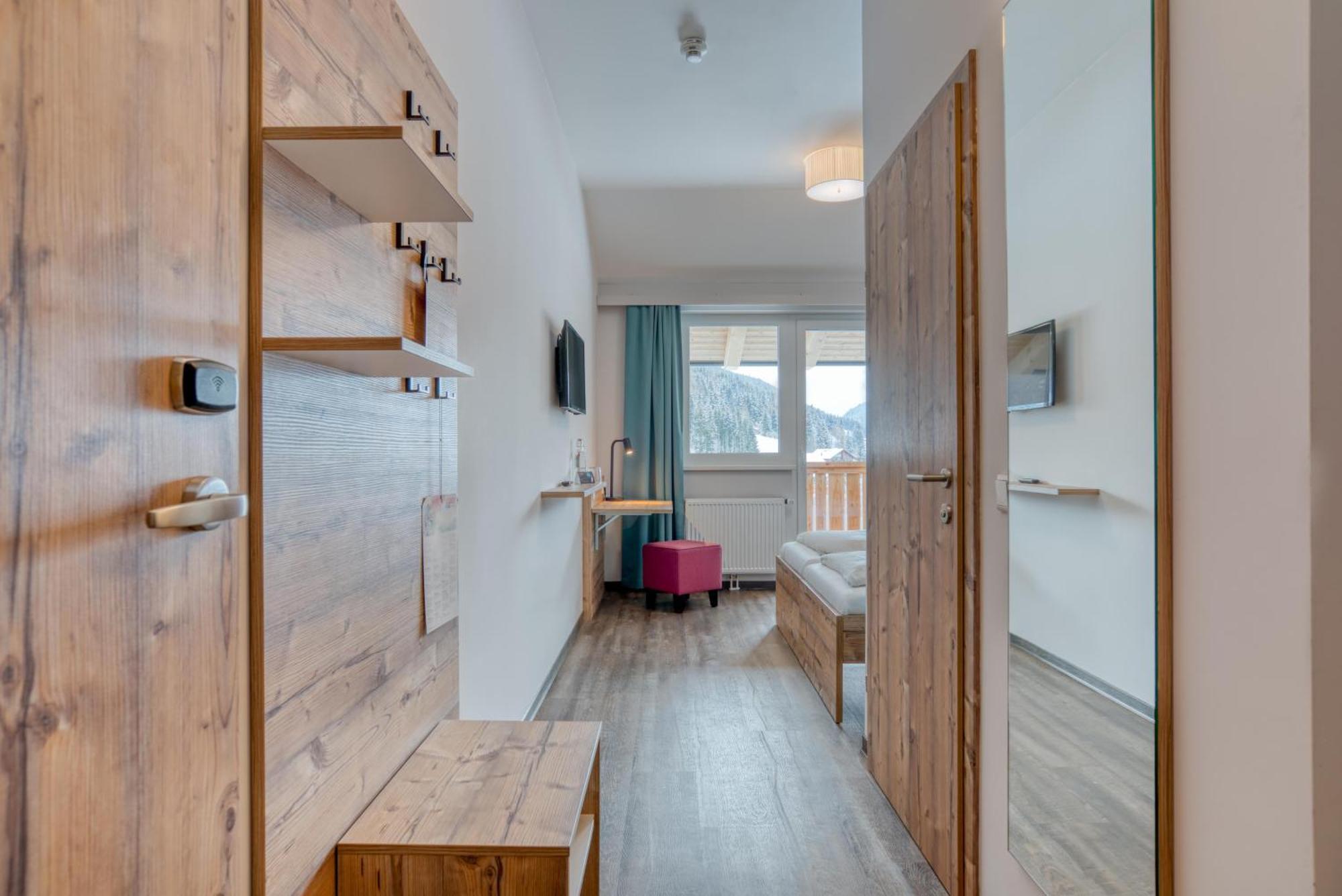 Doppelzimmer mit Balkon
