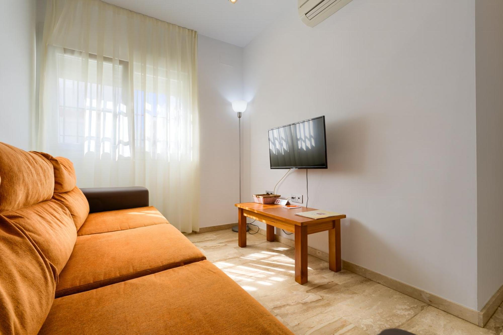 One-Bedroom Apartment without Terrace