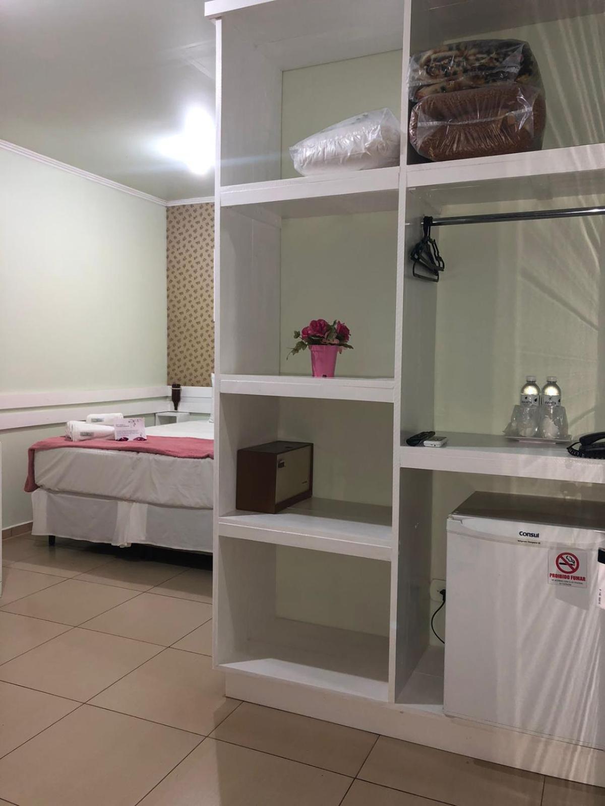 Quarto Duplo Luxo Bloco 01