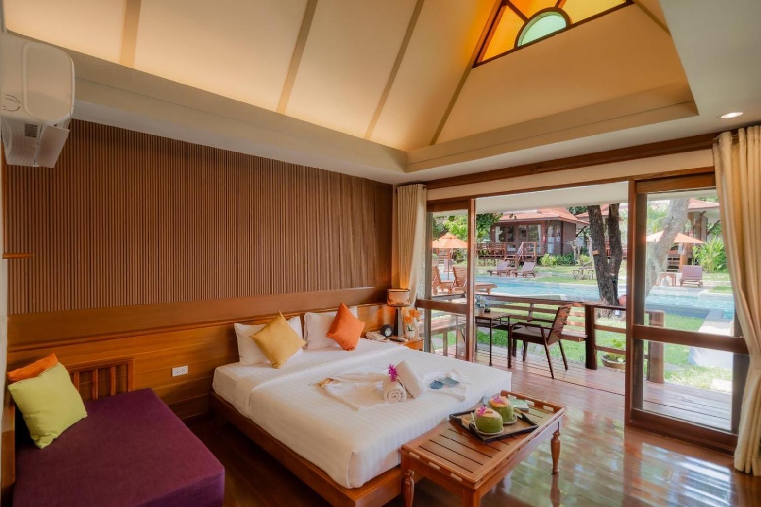 Family Suite Pool Access