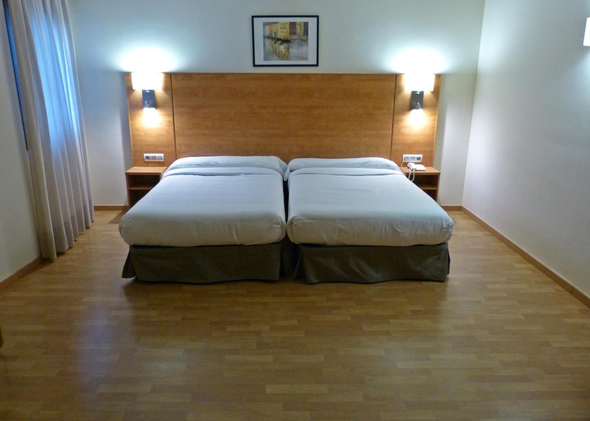 Deluxe Room Guest room 1 King