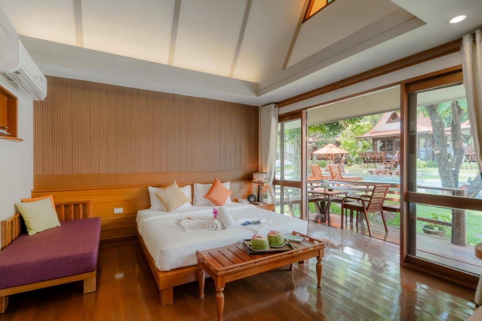 Family Suite Pool Access