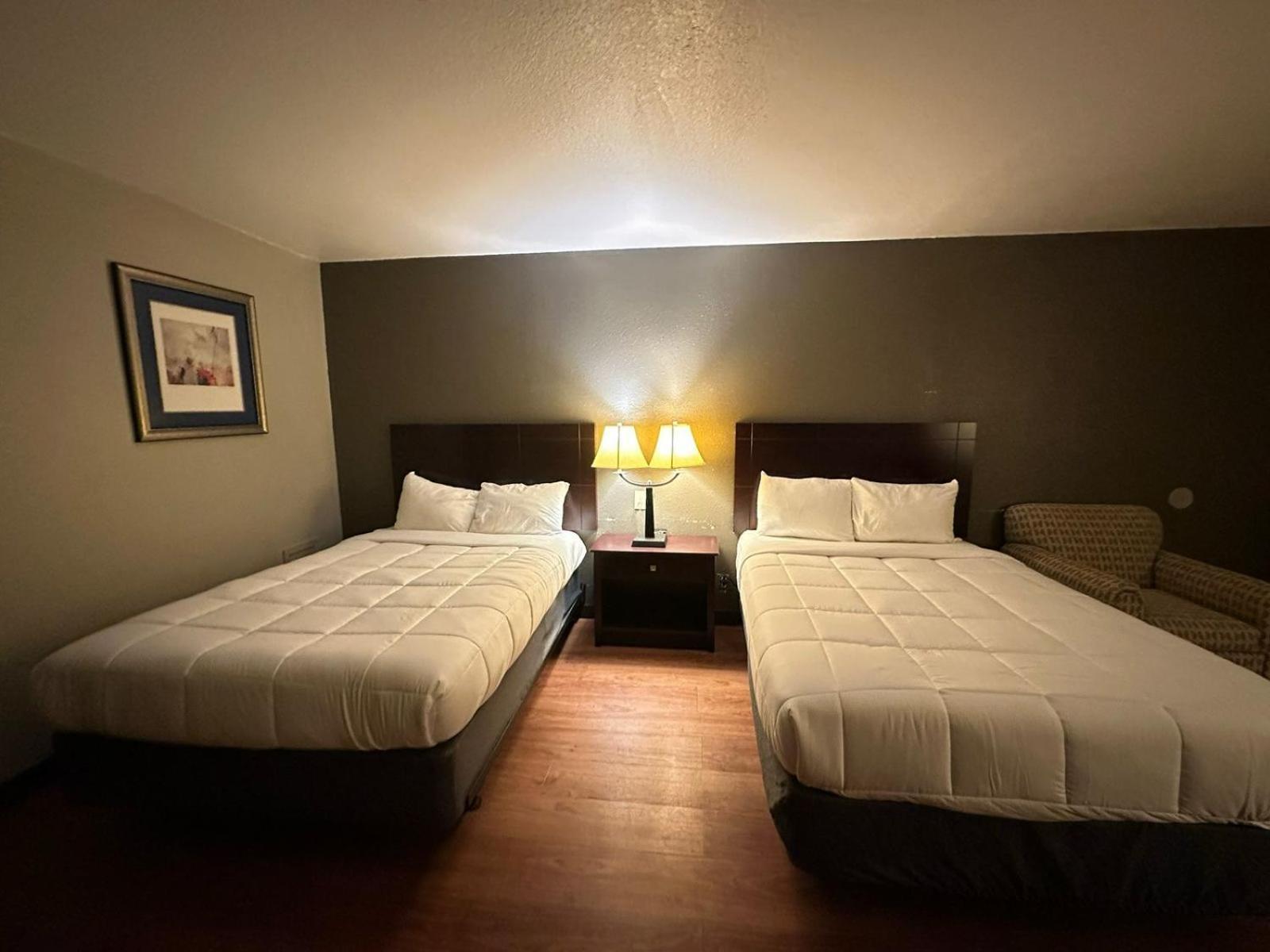 Double Room with Two Double Beds - Non-Smoking