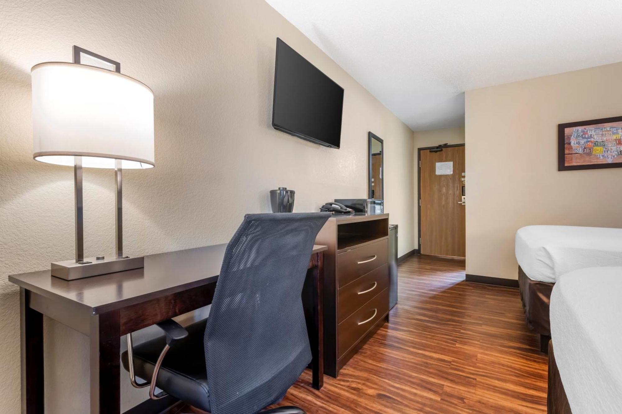 Double Room with Two Double Beds - Non-Smoking