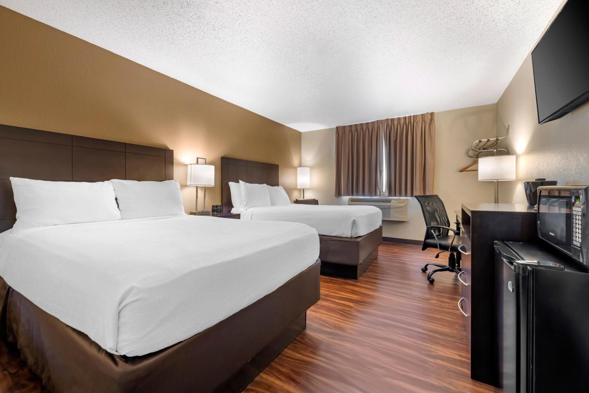 Double Room Two Double Beds Non-Smoking