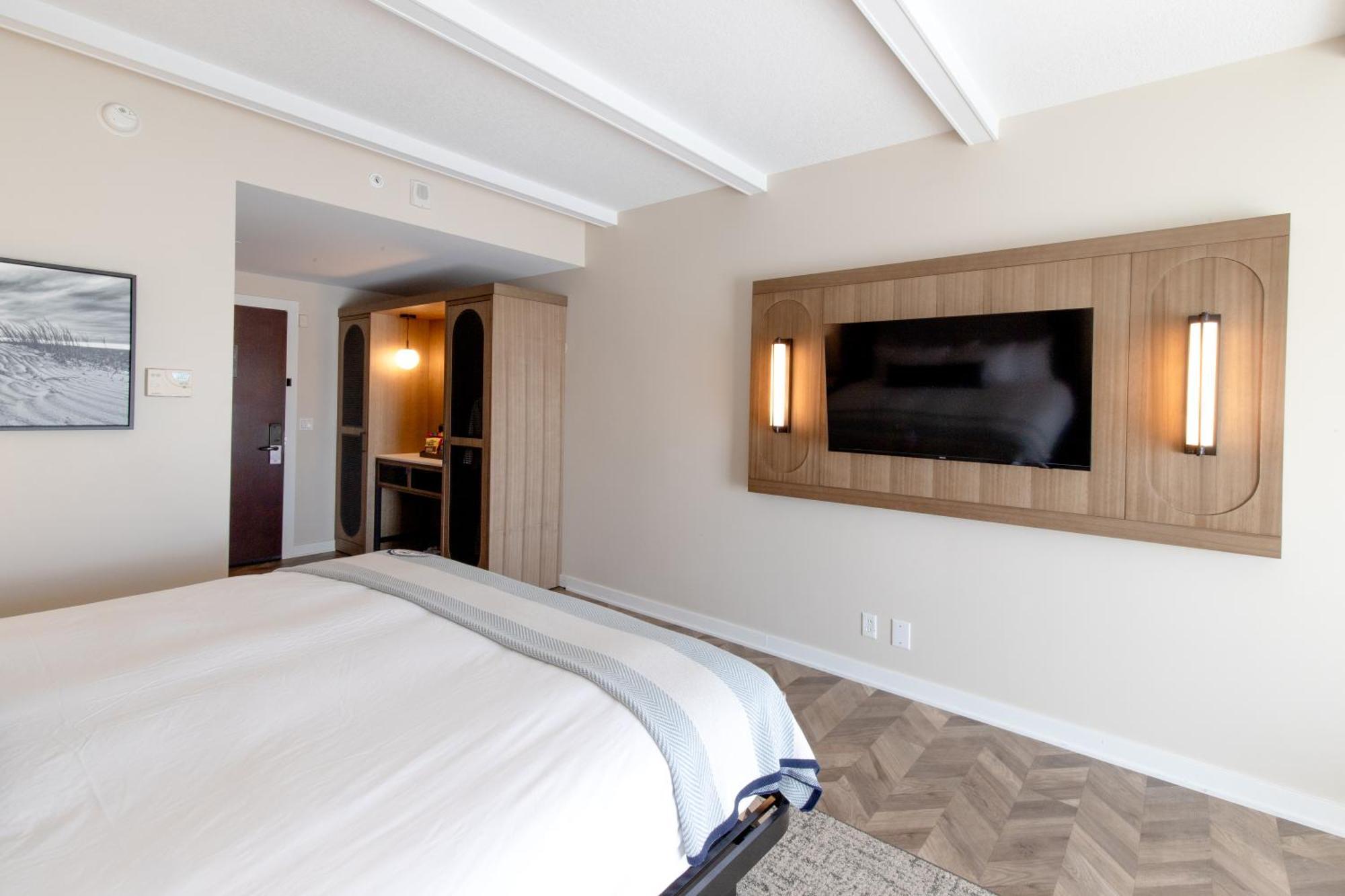 King Room Harbor View