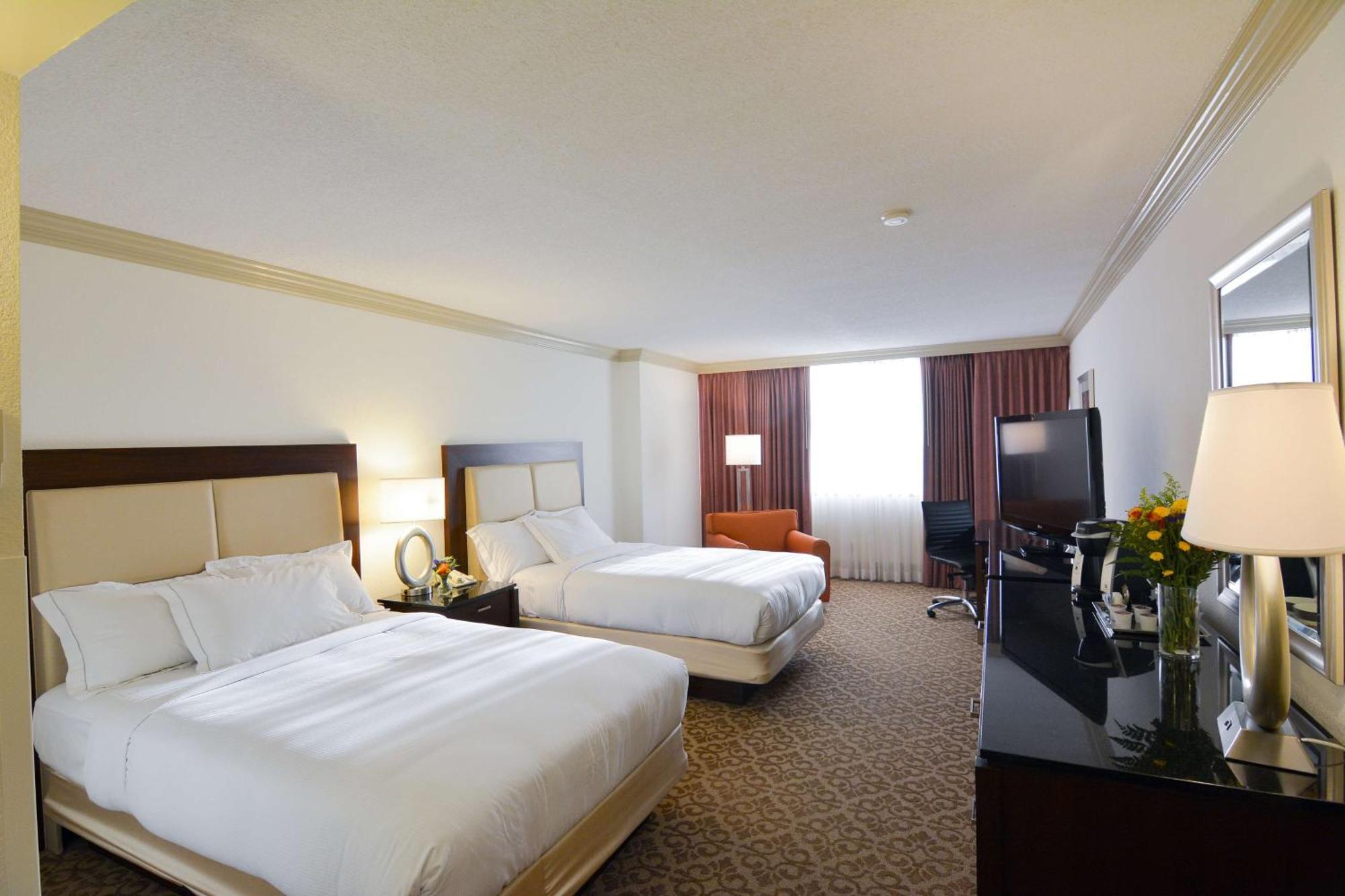 Double Room with Two Double Beds - Non-Smoking