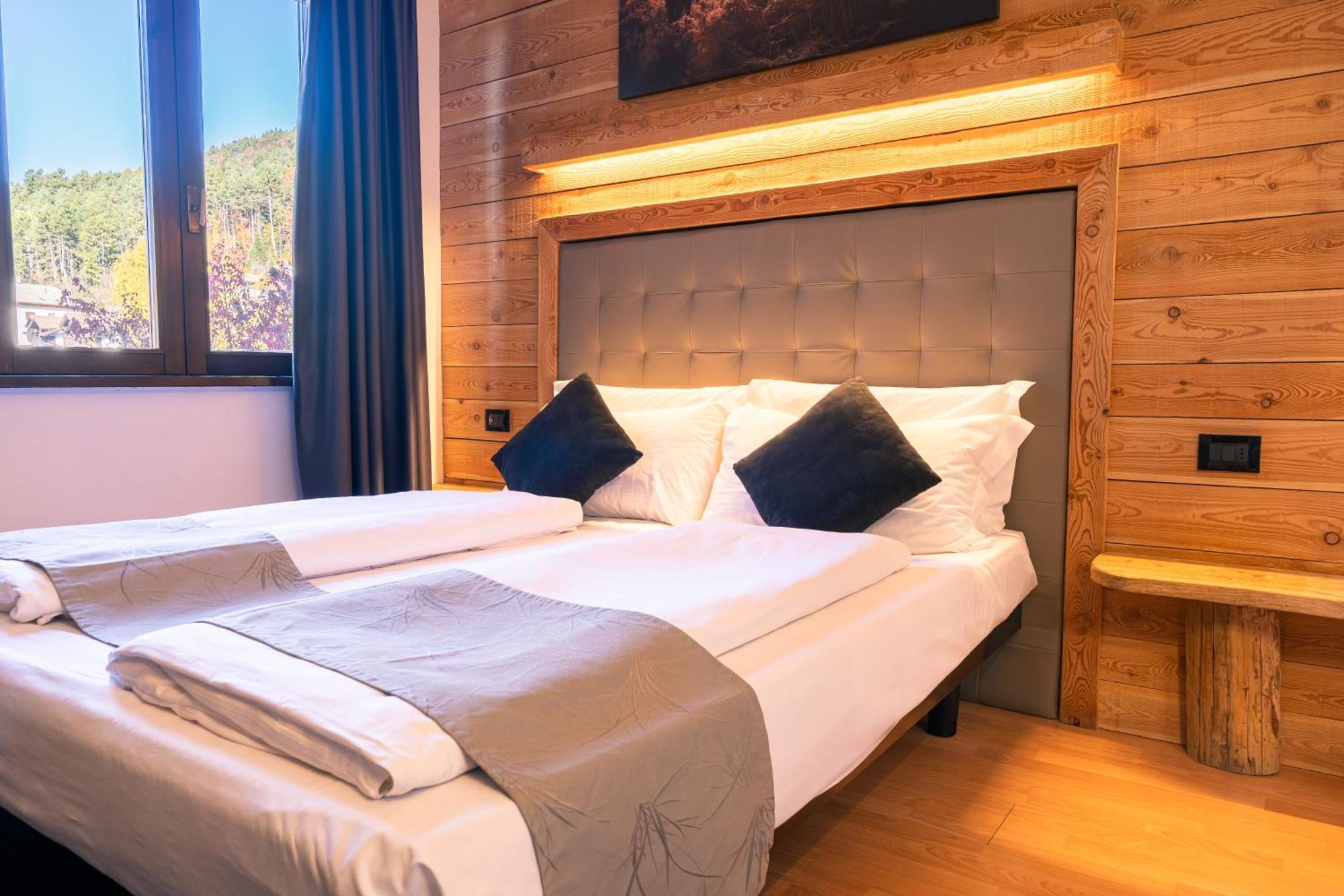 Superior City View Room