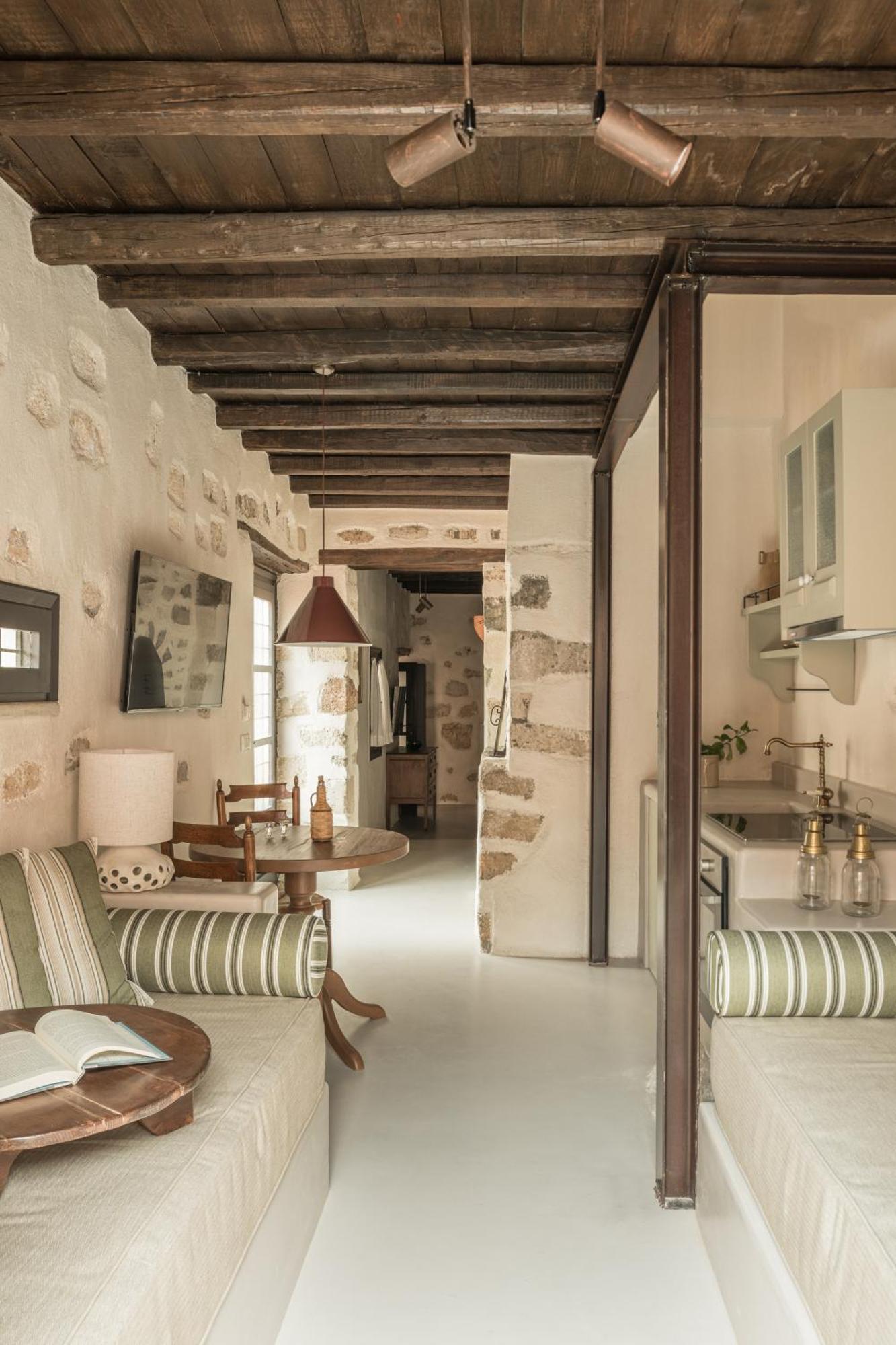 One Bedroom Traditional Apartment