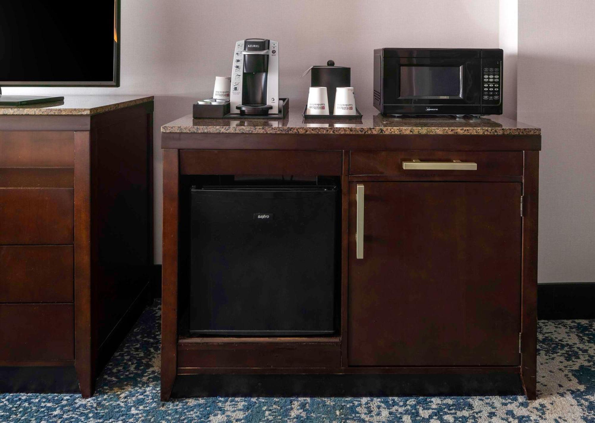 King Room Microwave or Fridge