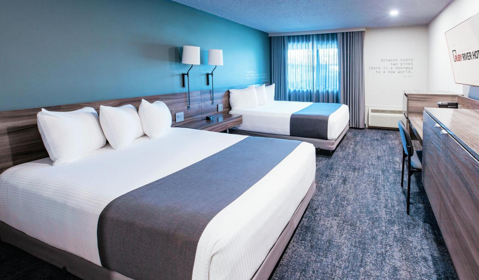 Queen Room Two Queen Beds