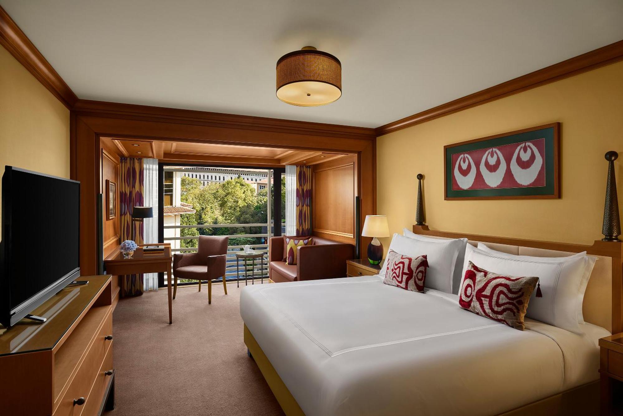Superior Park View Room King Bed