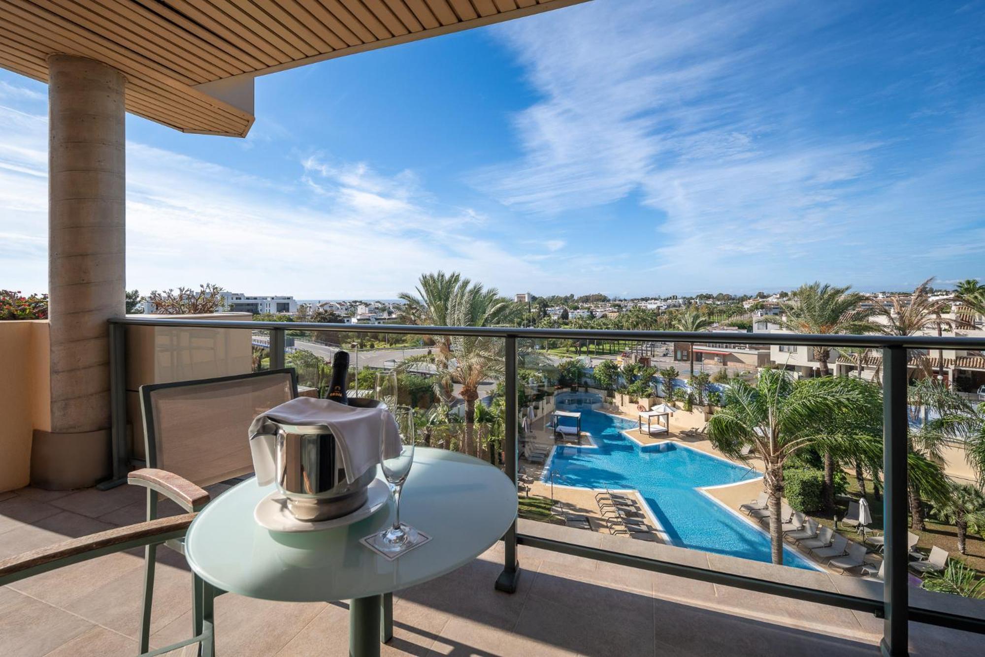 Double Room Pool View