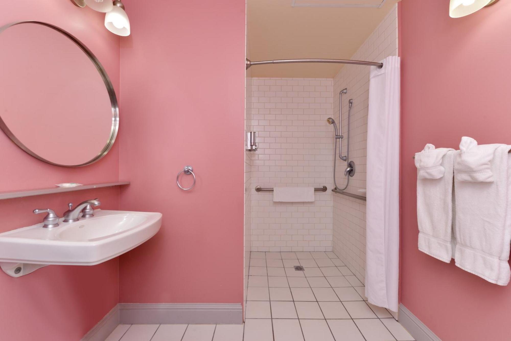 Queen Room Disability Access