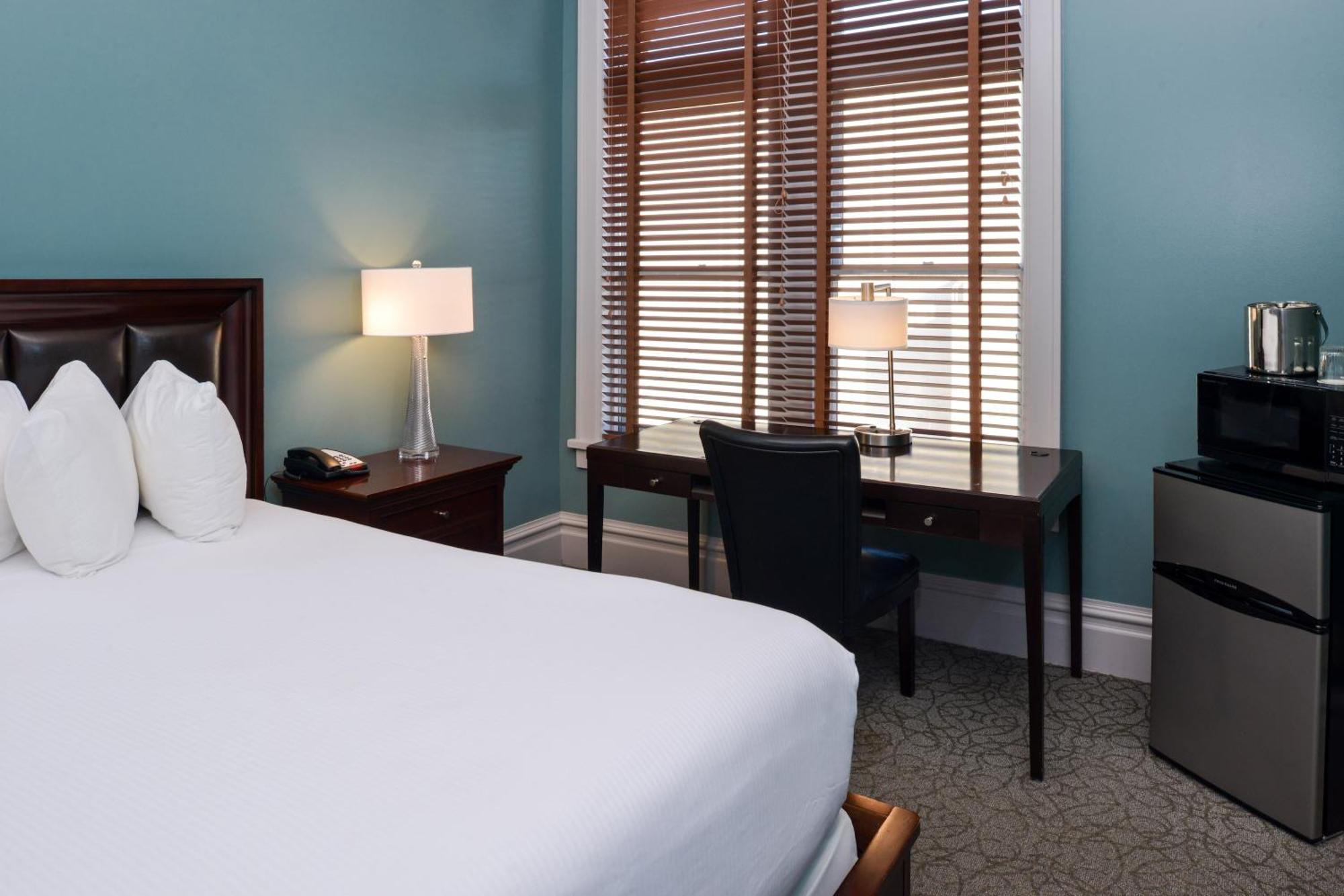 Queen Room Disability Access