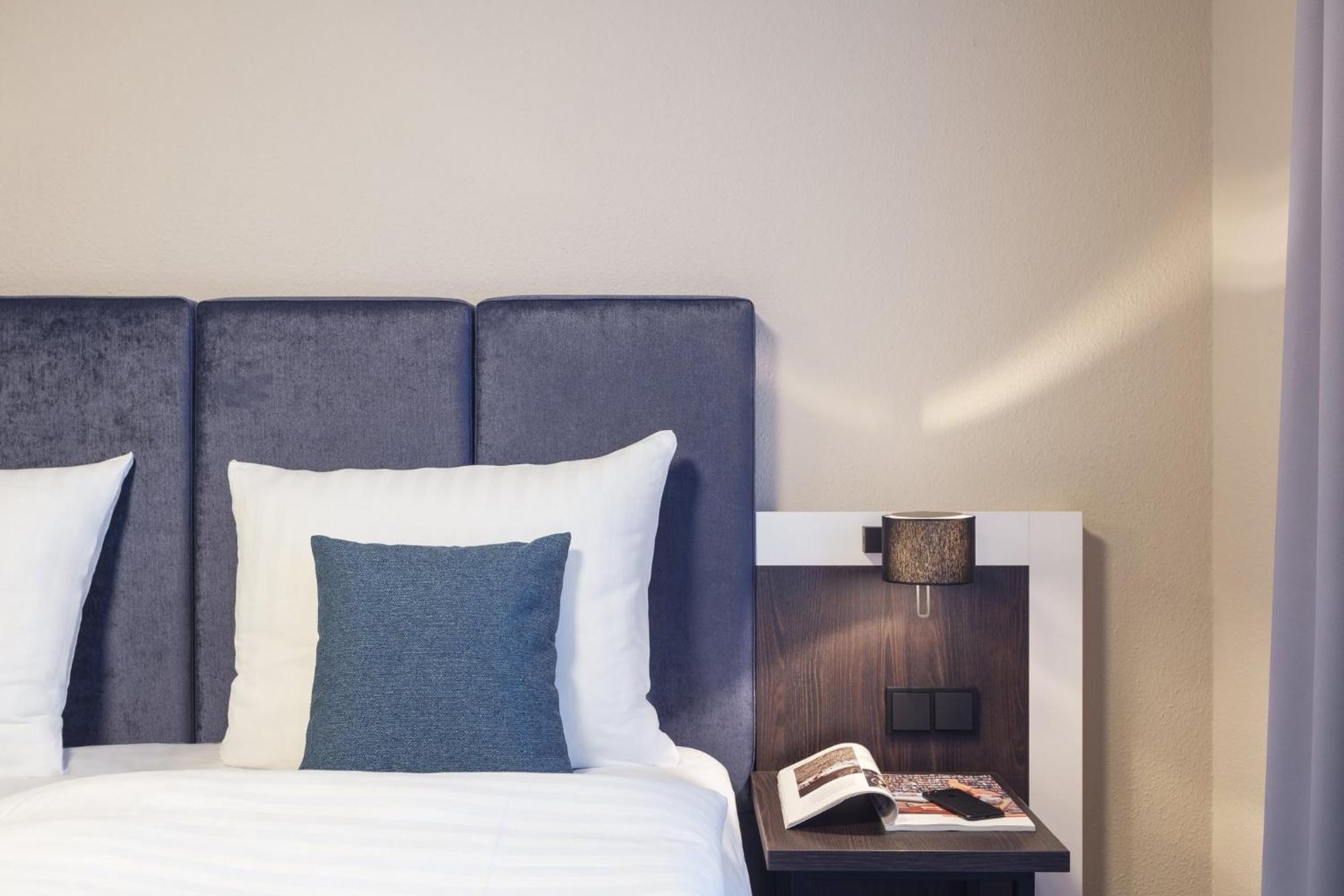 Premium Family Room Queen Bed,1697851262:JPEG
