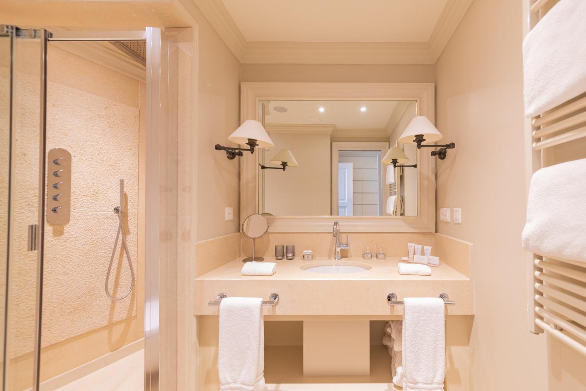 Junior Suite Spa Access