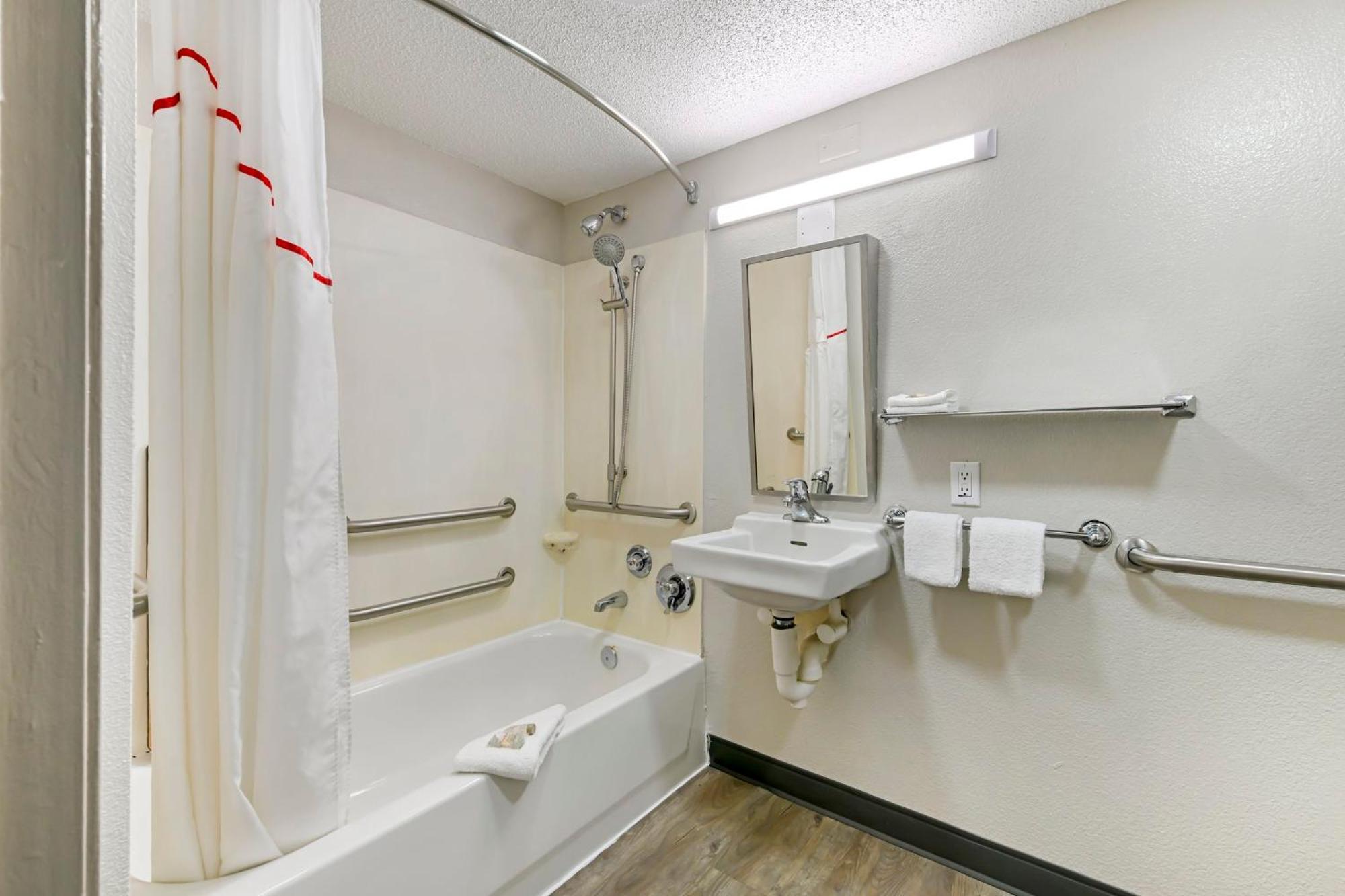 Standard King Room Disability Access Smoke